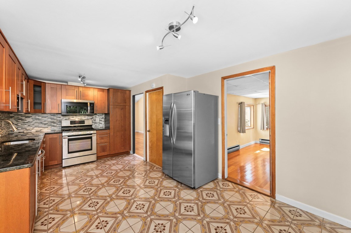 191 Kenrick St Property Photo 10