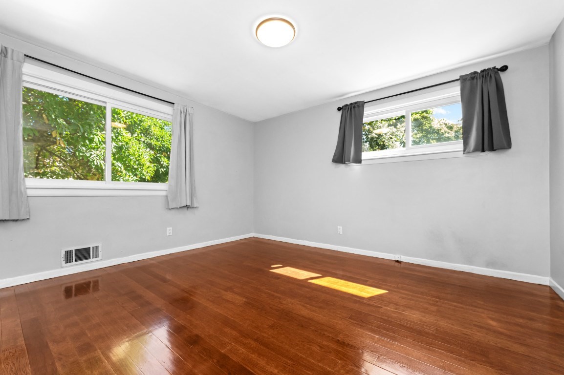 191 Kenrick St Property Photo 15