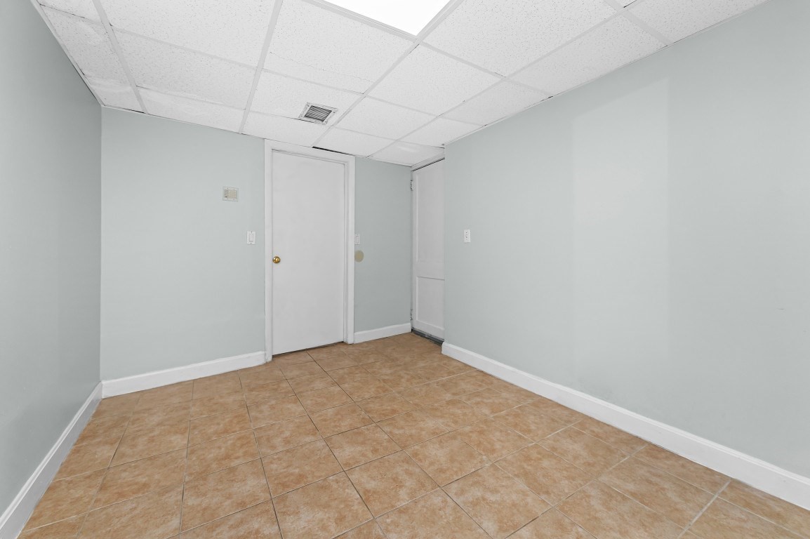 191 Kenrick St Property Photo 22