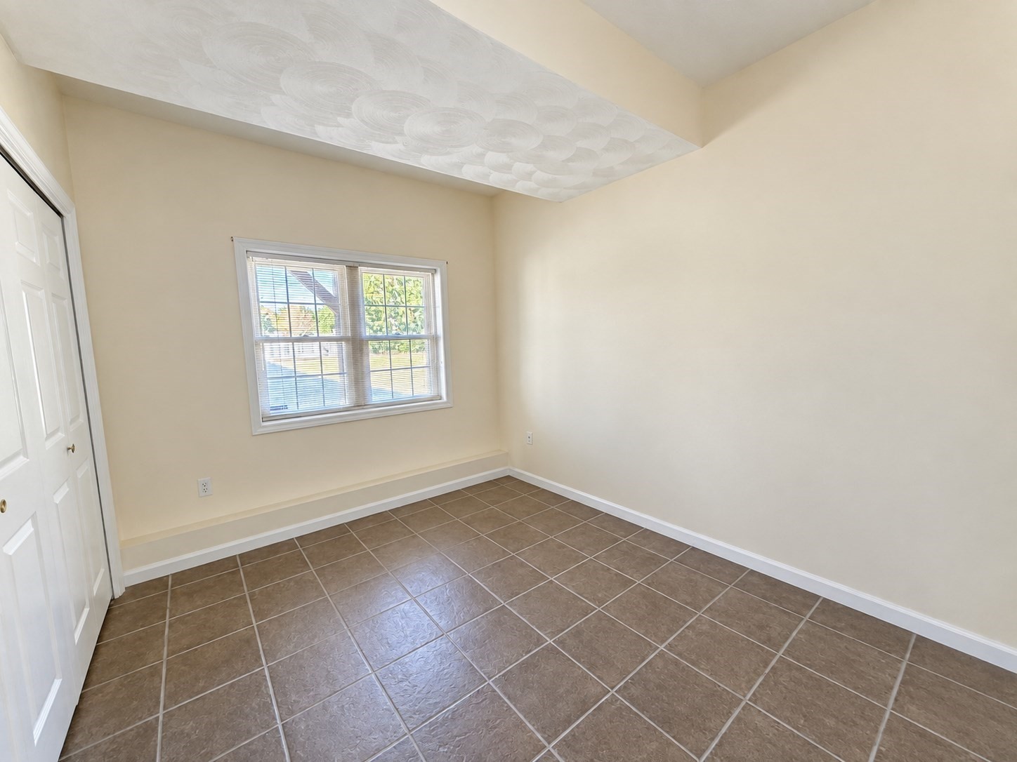 24 Groveland Commons Way # 24 Property Photo 14