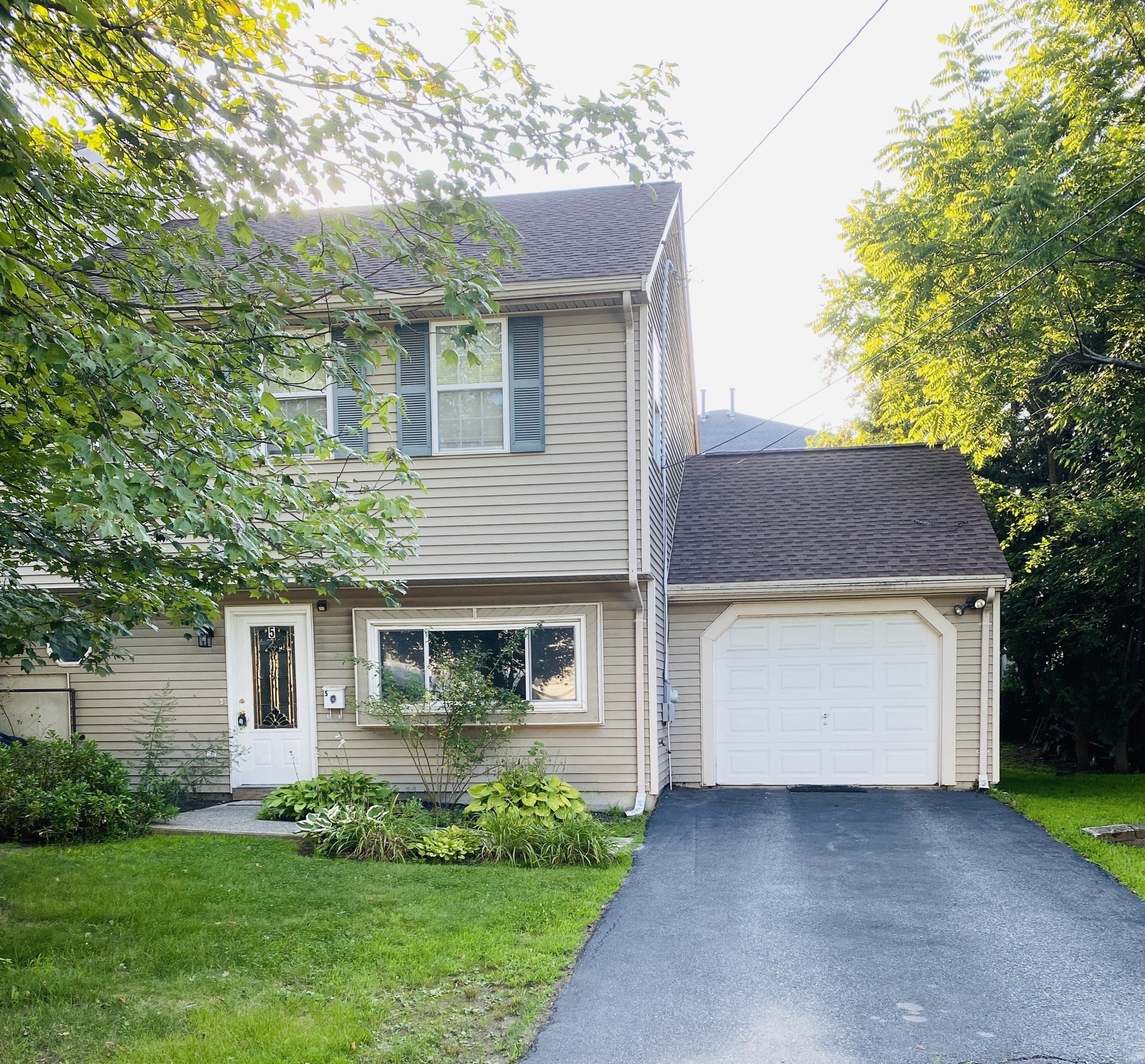5 Nathaniel St Property Photo 1