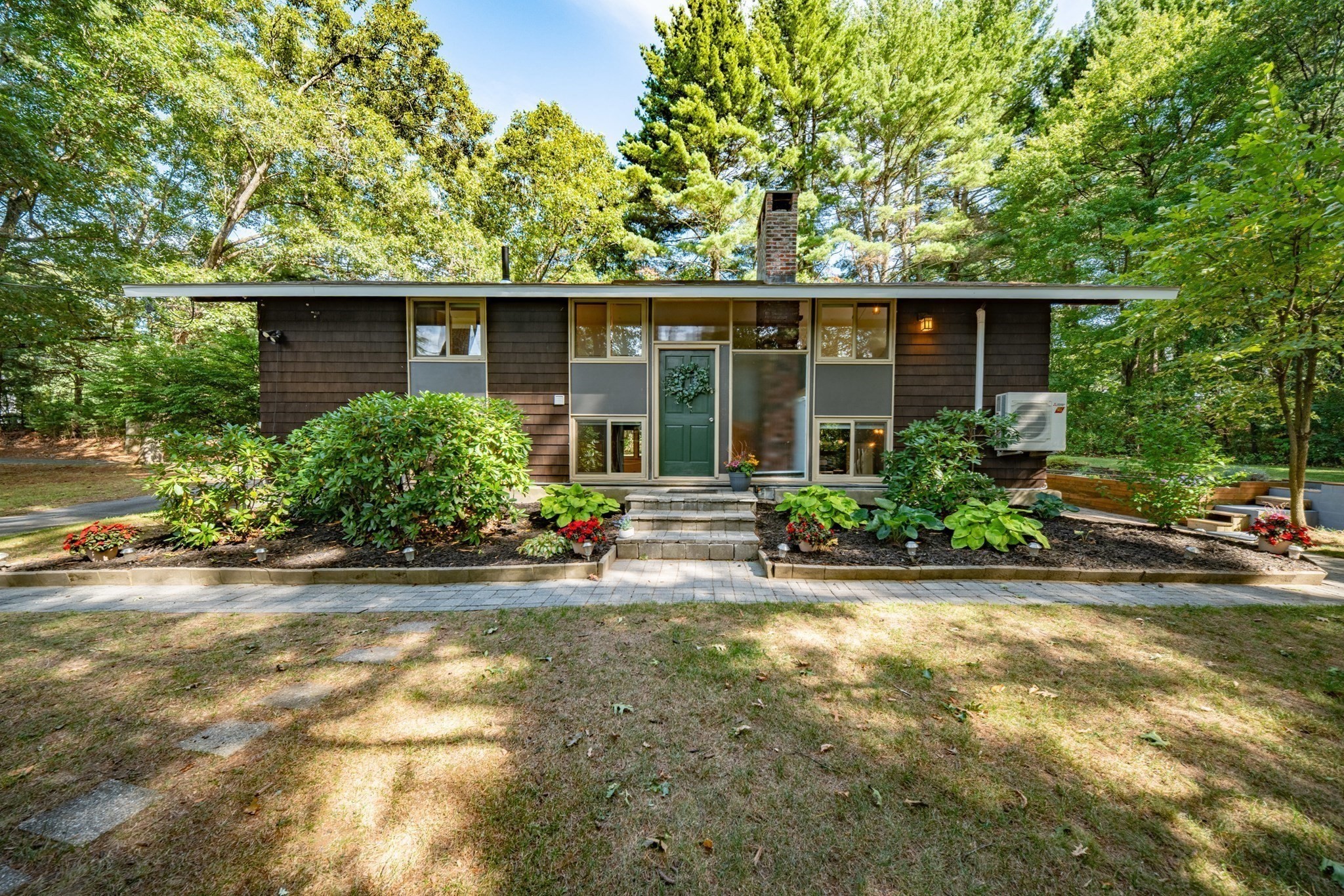 117 Salem Rd Property Photo 1