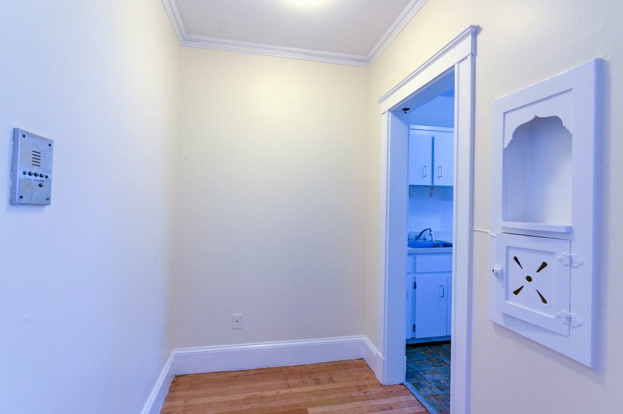 17 Greenleaf Street # 5 Property Photo 10