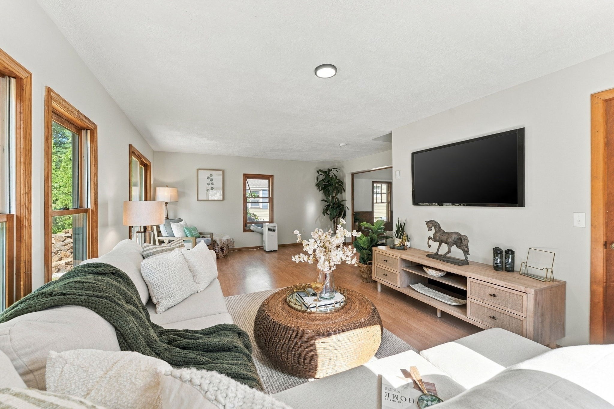 45 Center Street Property Photo 11