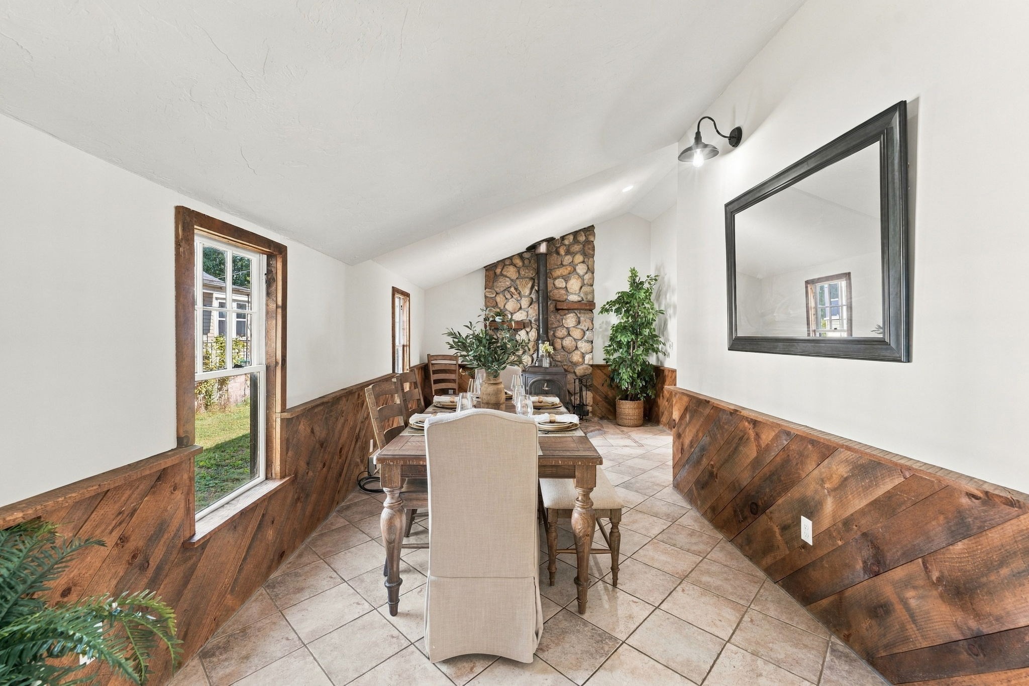 45 Center Street Property Photo 14