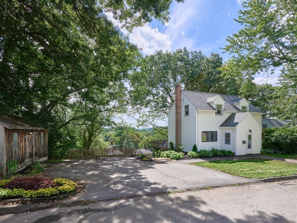 60 Bowker Street Property Photo 3
