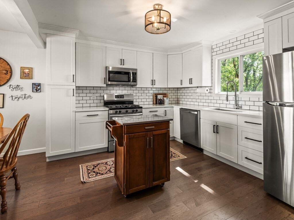 60 Bowker Street Property Photo 8