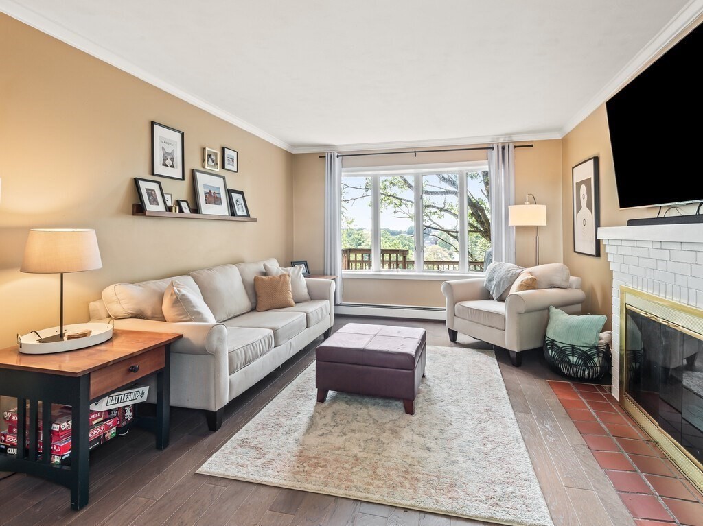 60 Bowker Street Property Photo 14