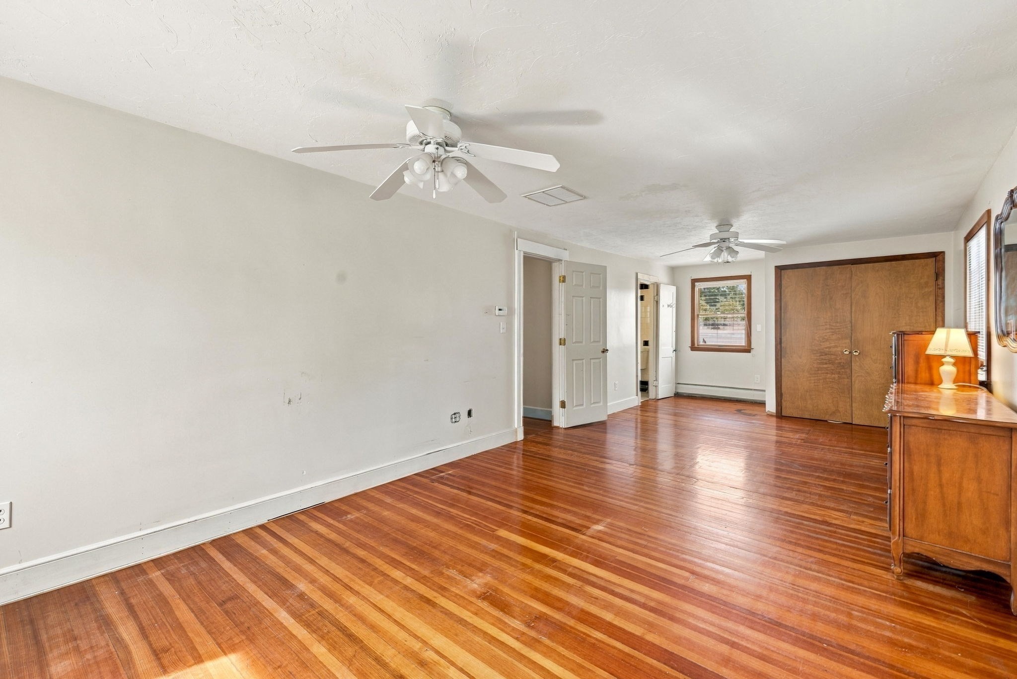 70 Hovey St Property Photo 11