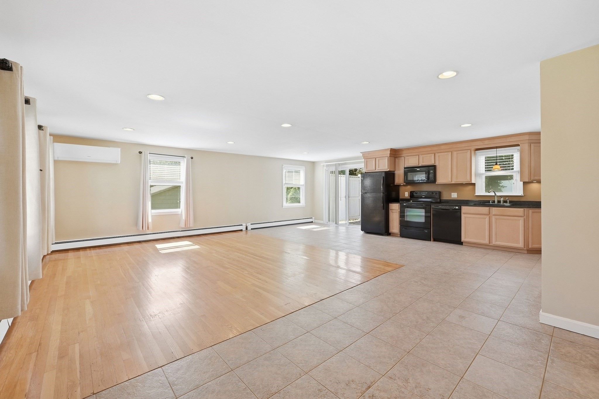 27 Aldea Ave Property Photo 4