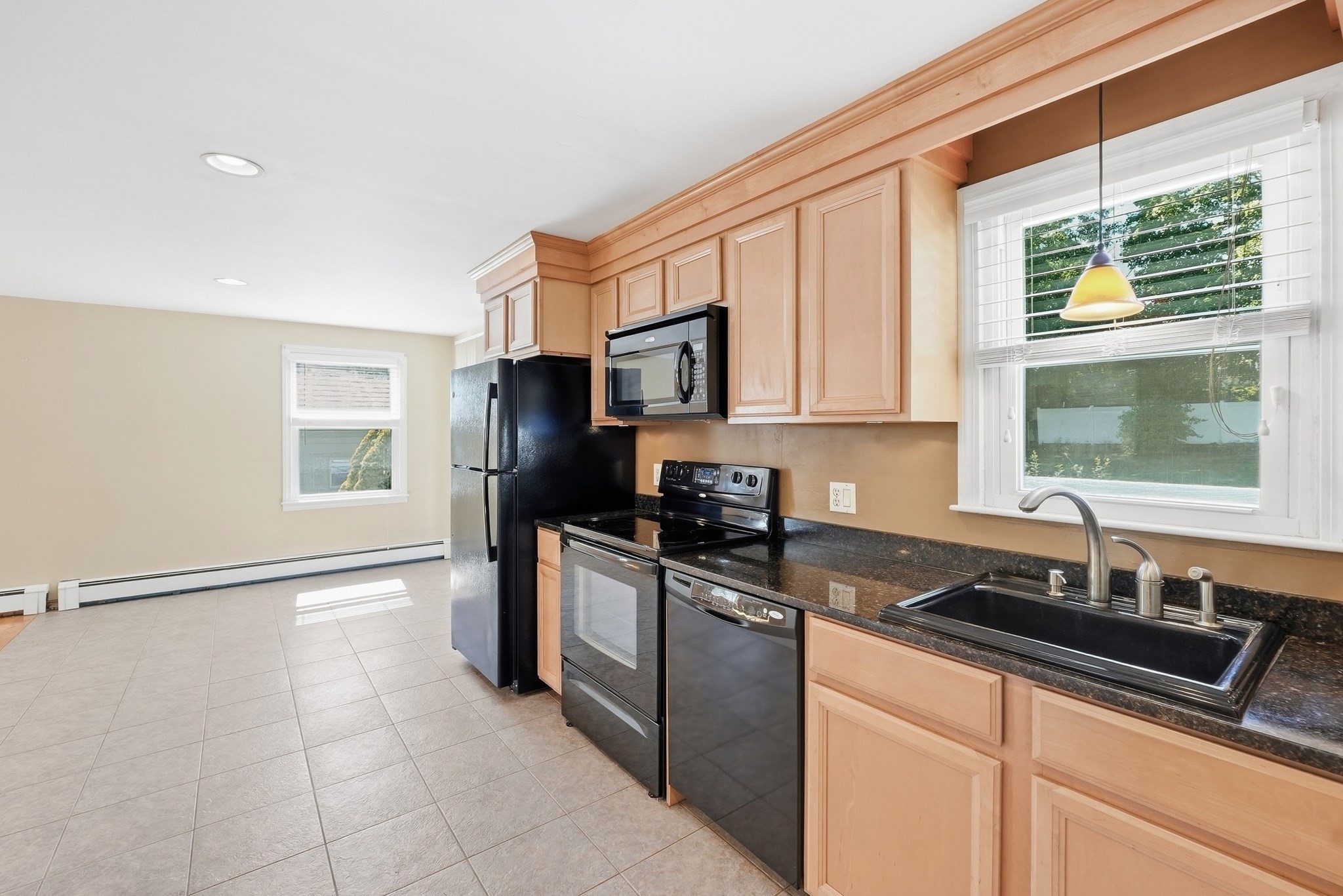 27 Aldea Ave Property Photo 14