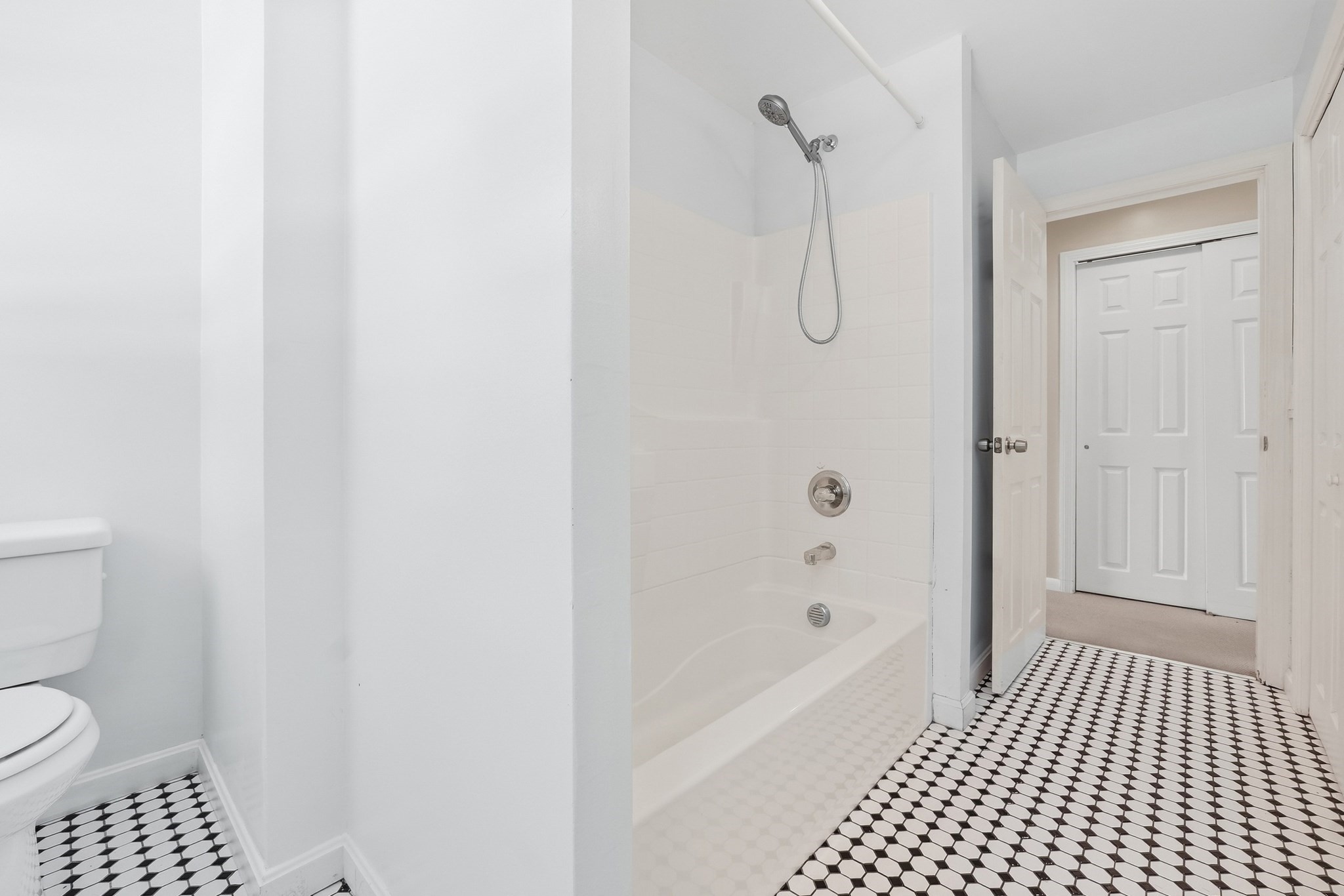 27 Aldea Ave Property Photo 17