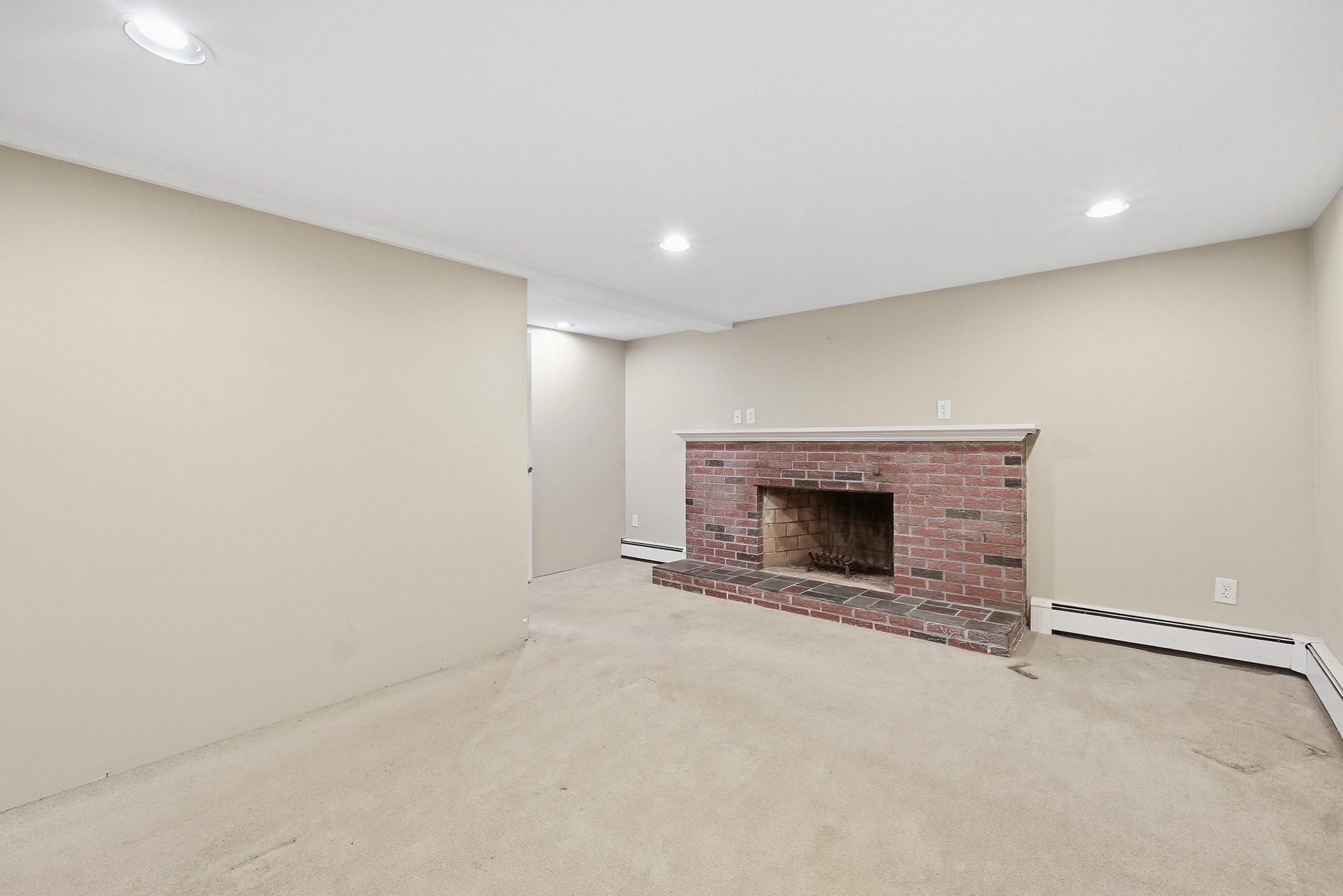 27 Aldea Ave Property Photo 22