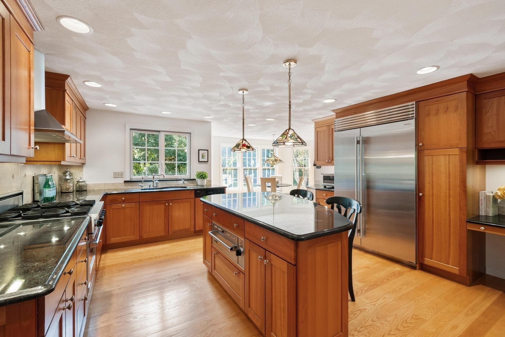 27 Vose Hill Road Property Photo 5