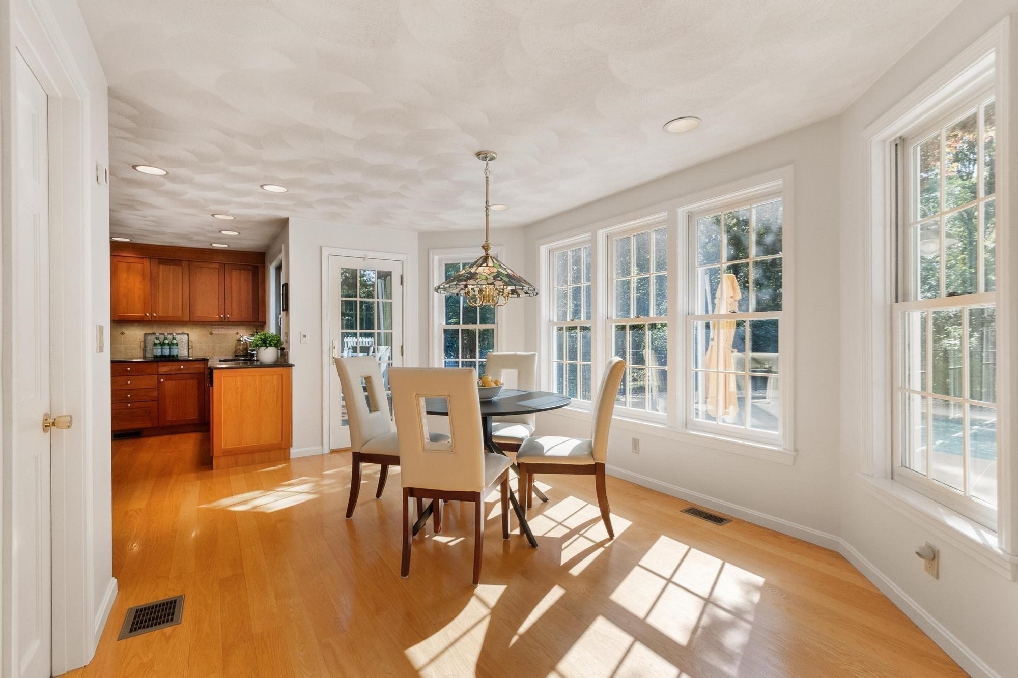 27 Vose Hill Road Property Photo 8