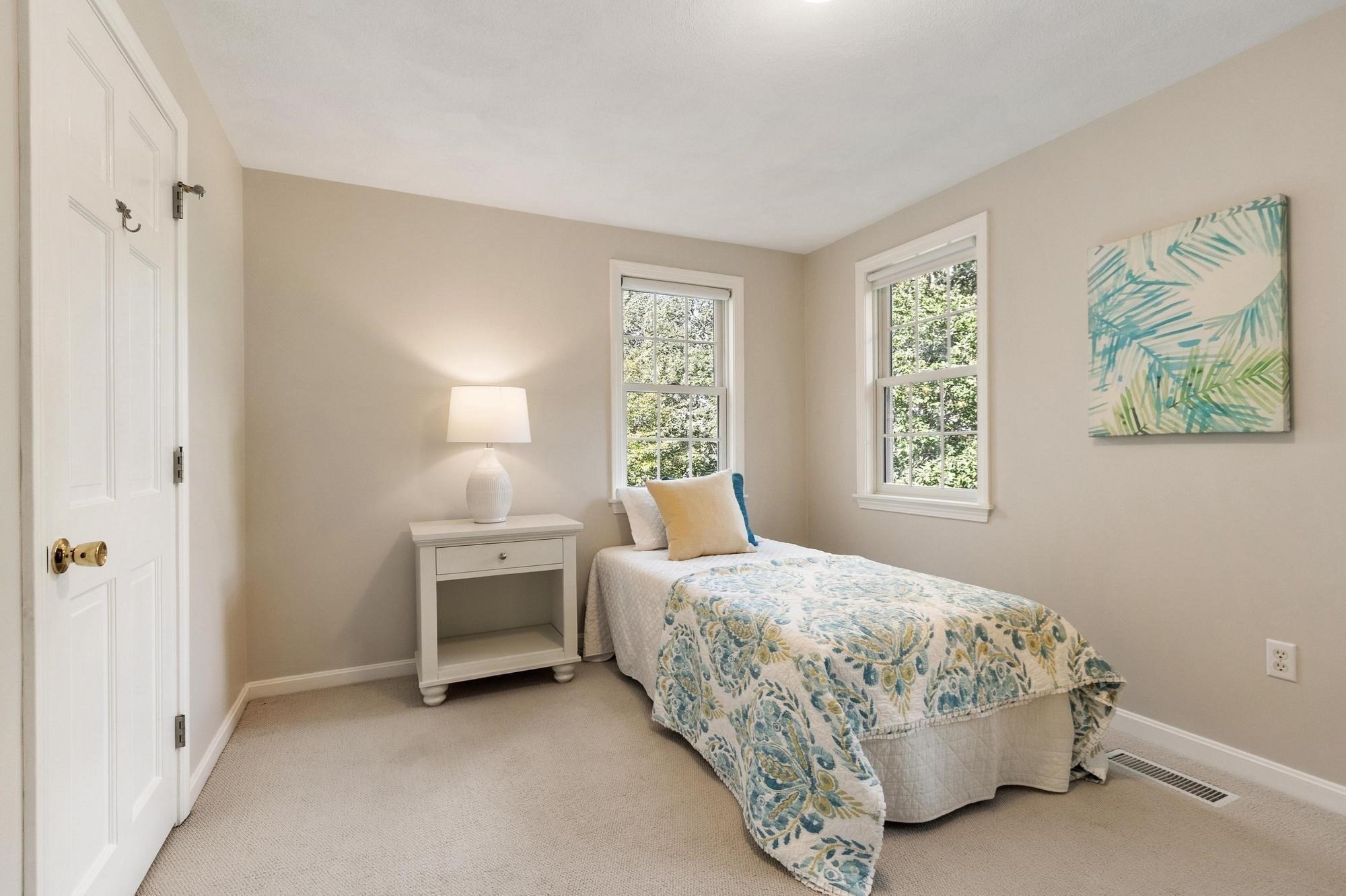 27 Vose Hill Road Property Photo 22