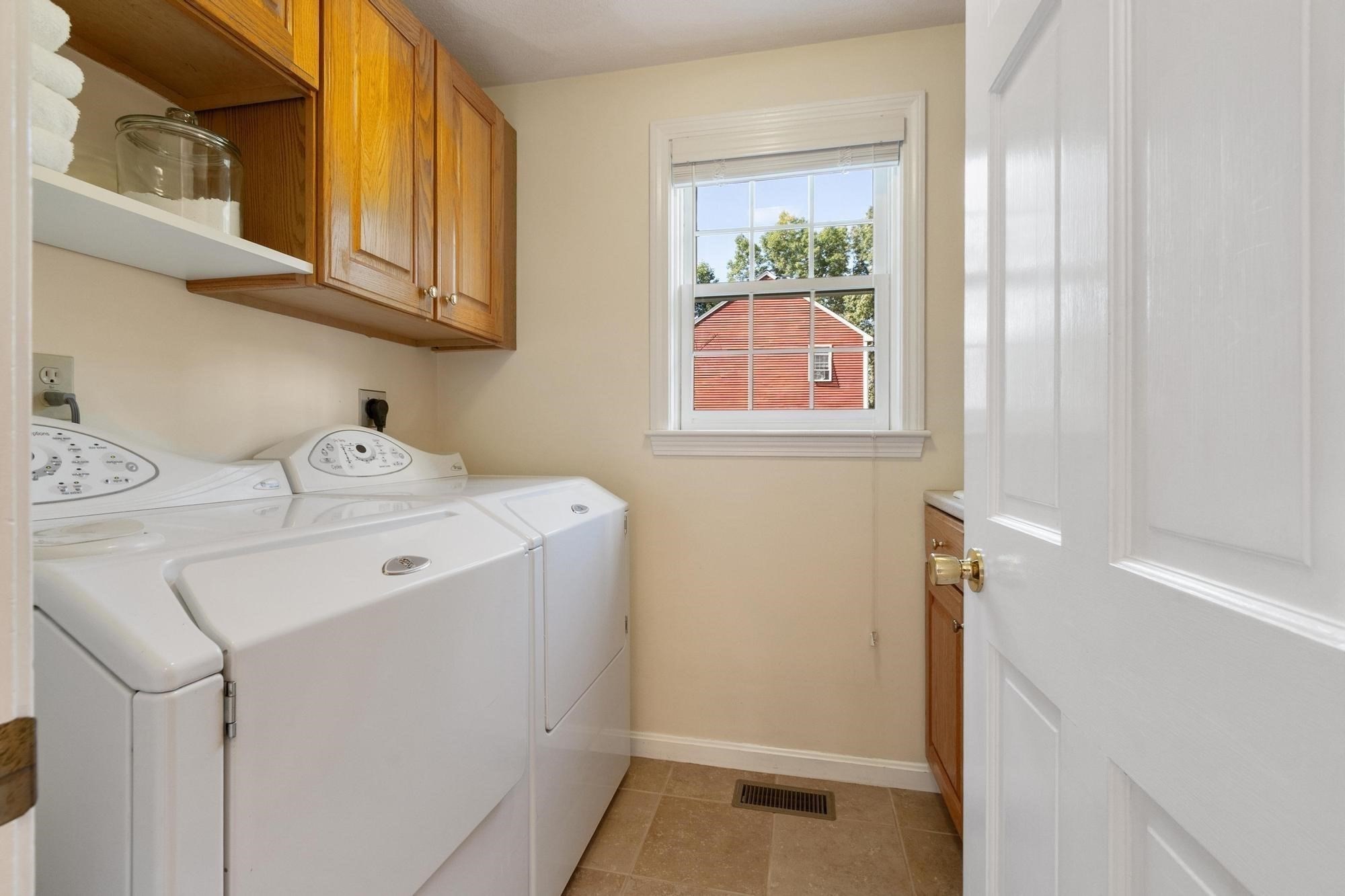 27 Vose Hill Road Property Photo 32