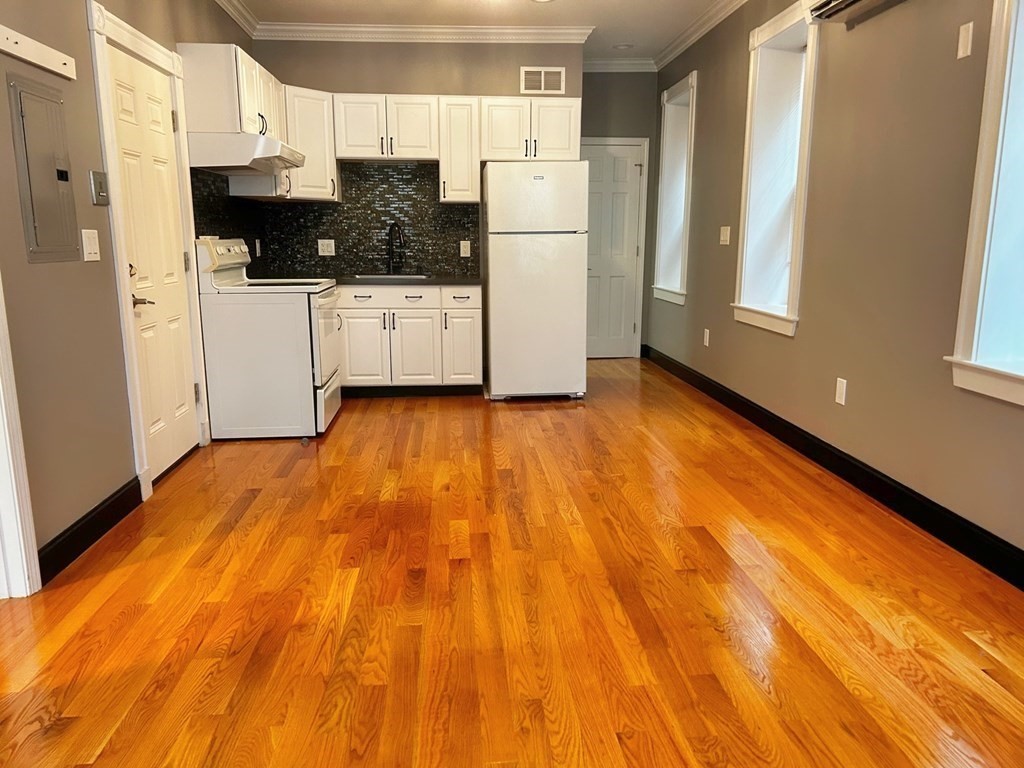 63 Frankfort # 2F Property Photo 1