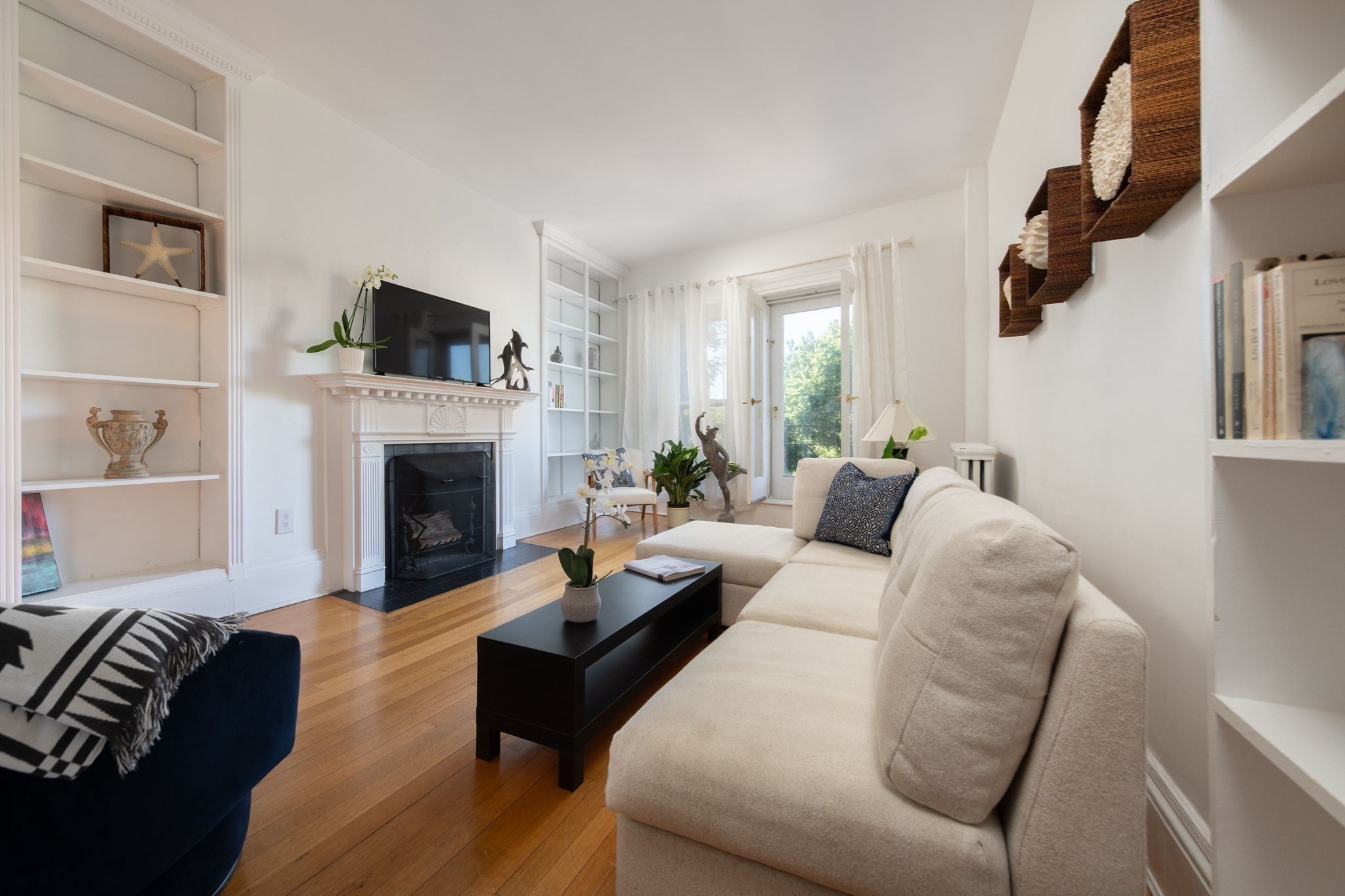 112 Pinckney St # 46 Property Photo 5