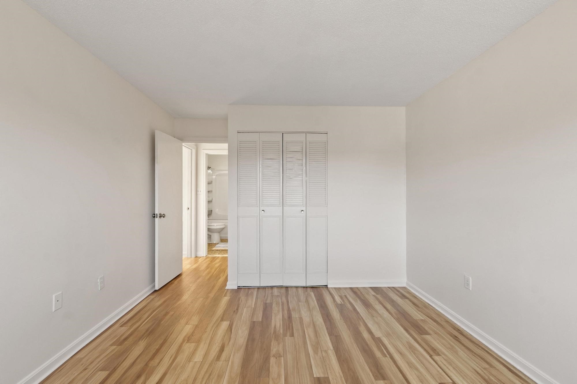 406-u 301 Broadway # 301 Property Photo 17