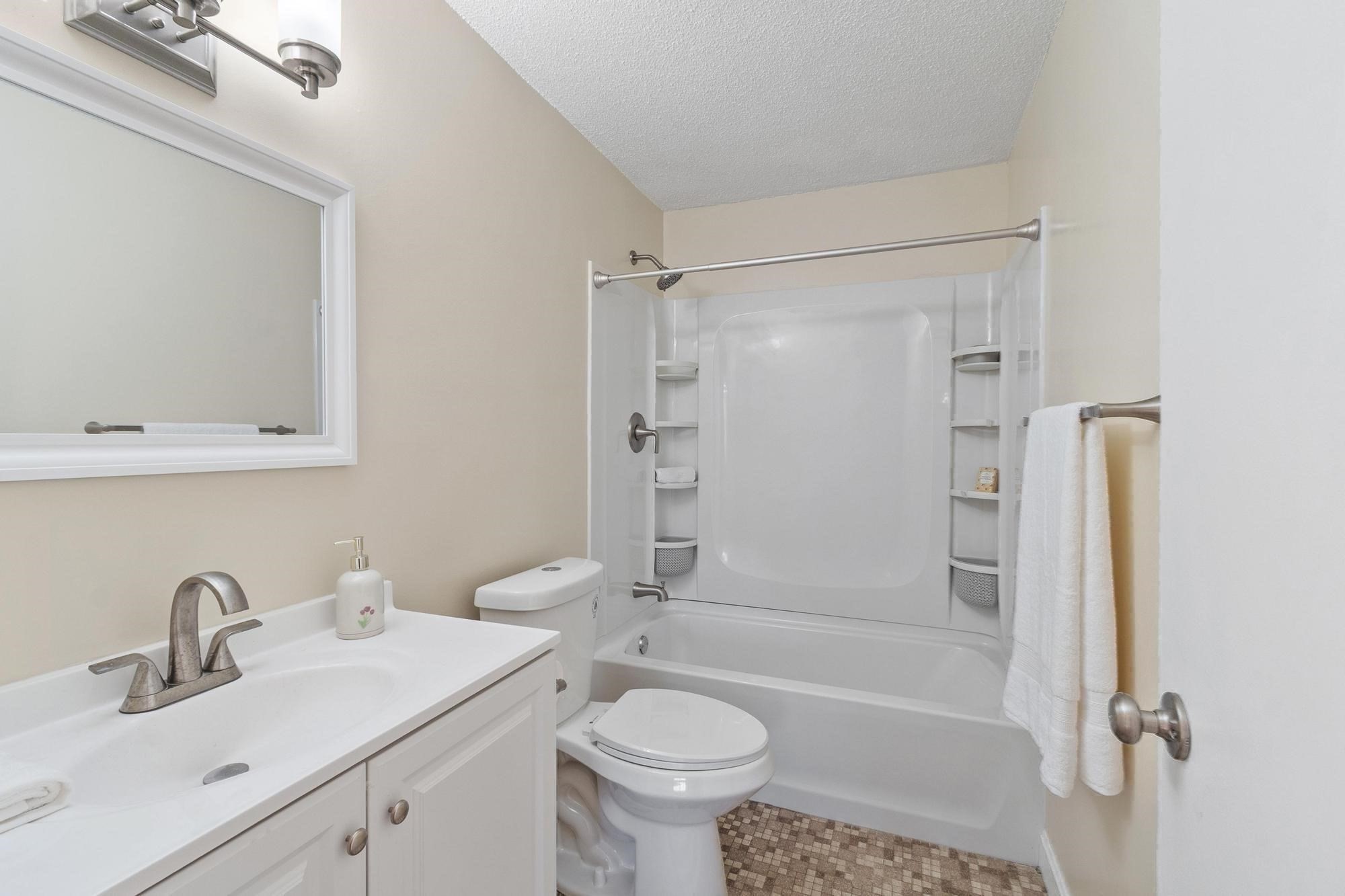 406-u 301 Broadway # 301 Property Photo 19