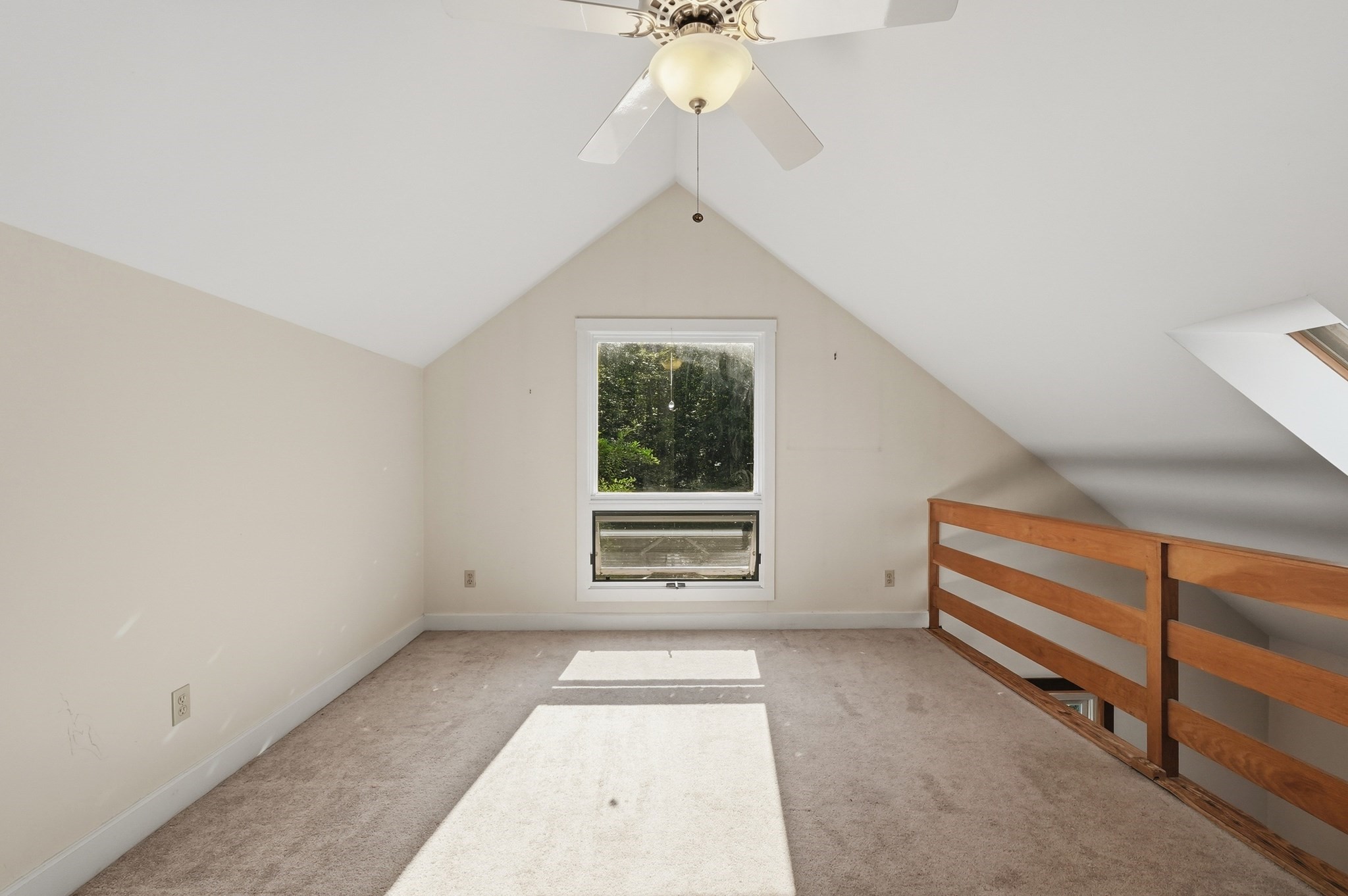 488 White Rd Property Photo 26