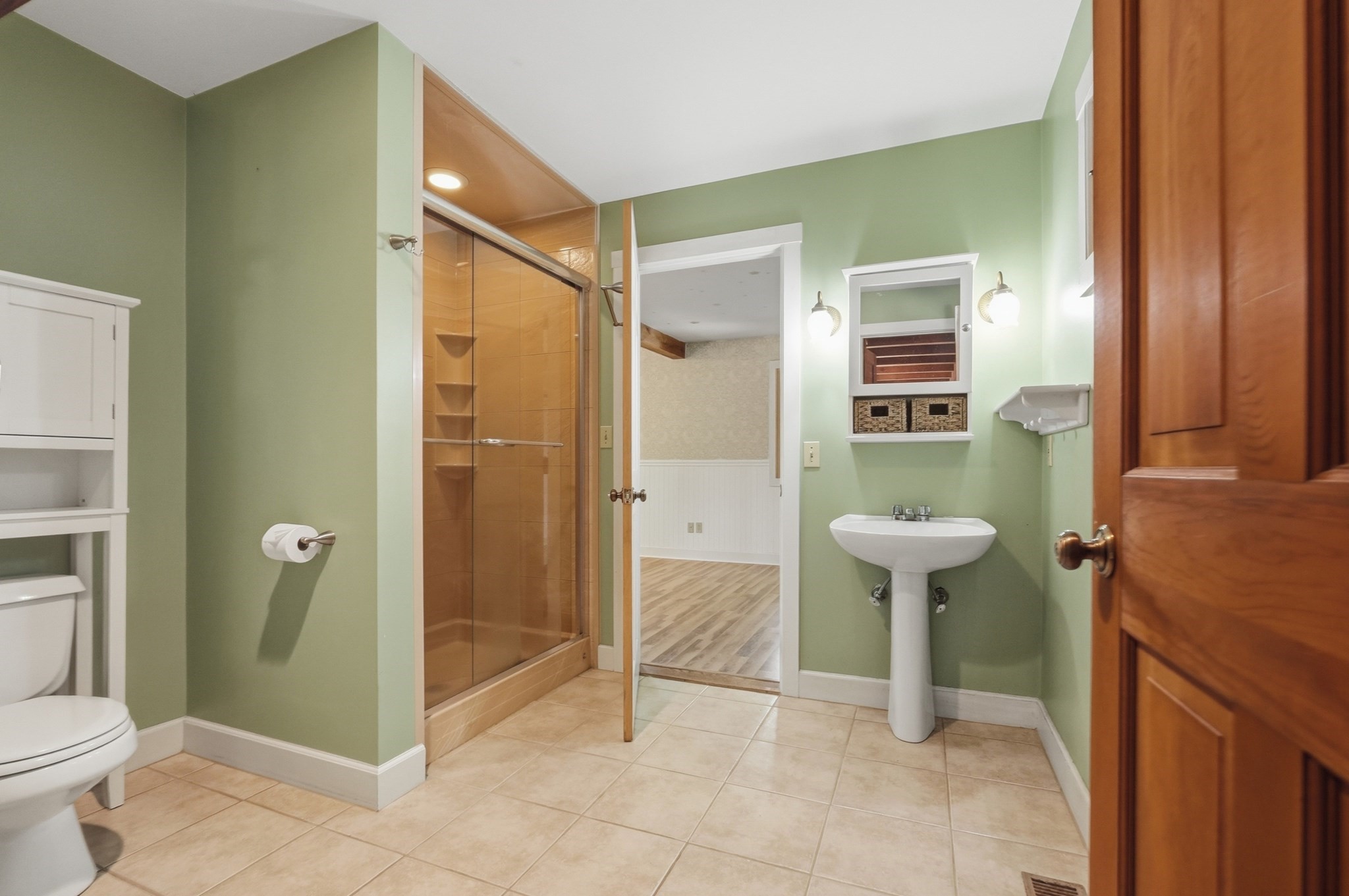 488 White Rd Property Photo 32