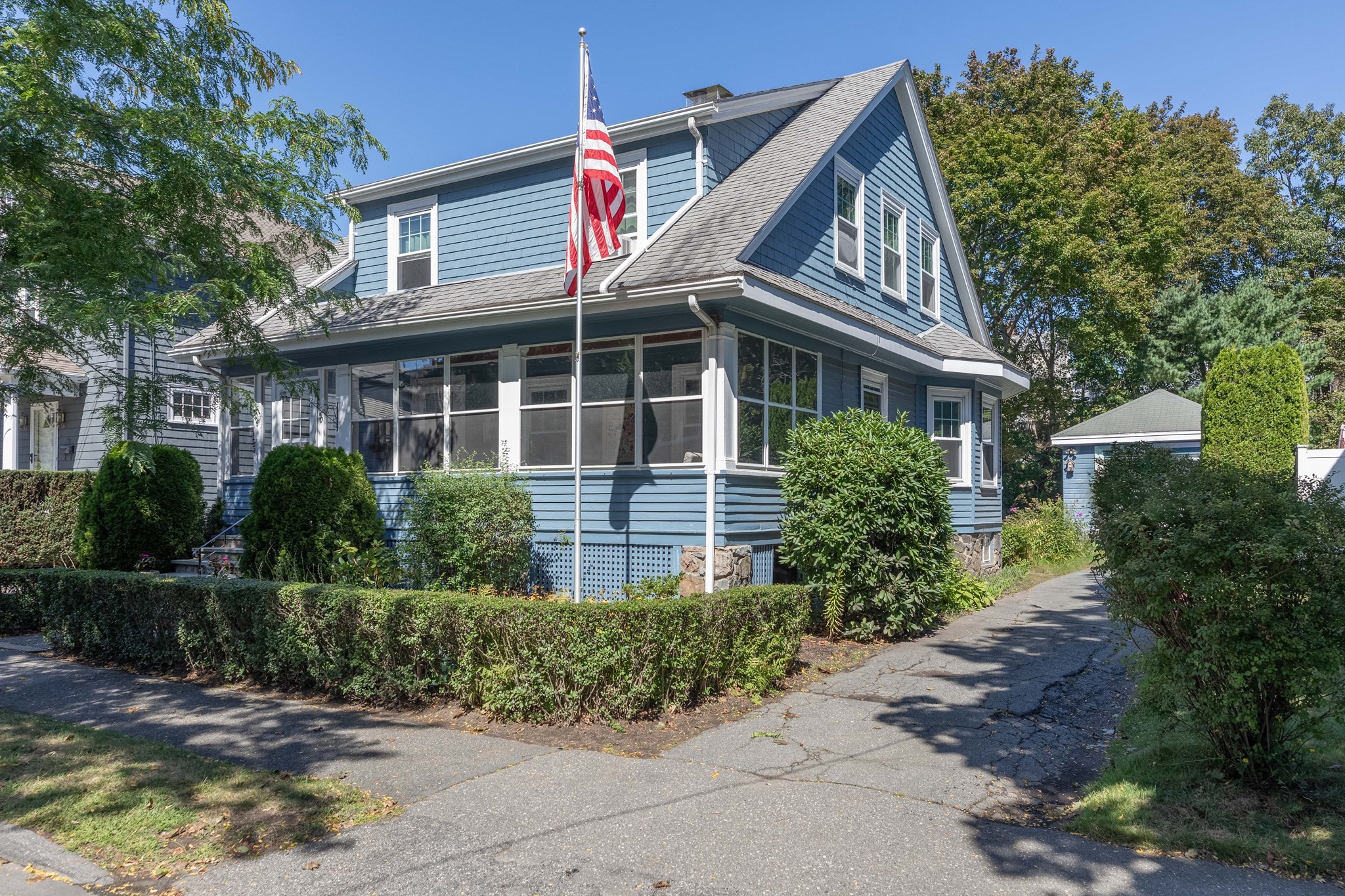 50 Franklin Ave Property Photo 1