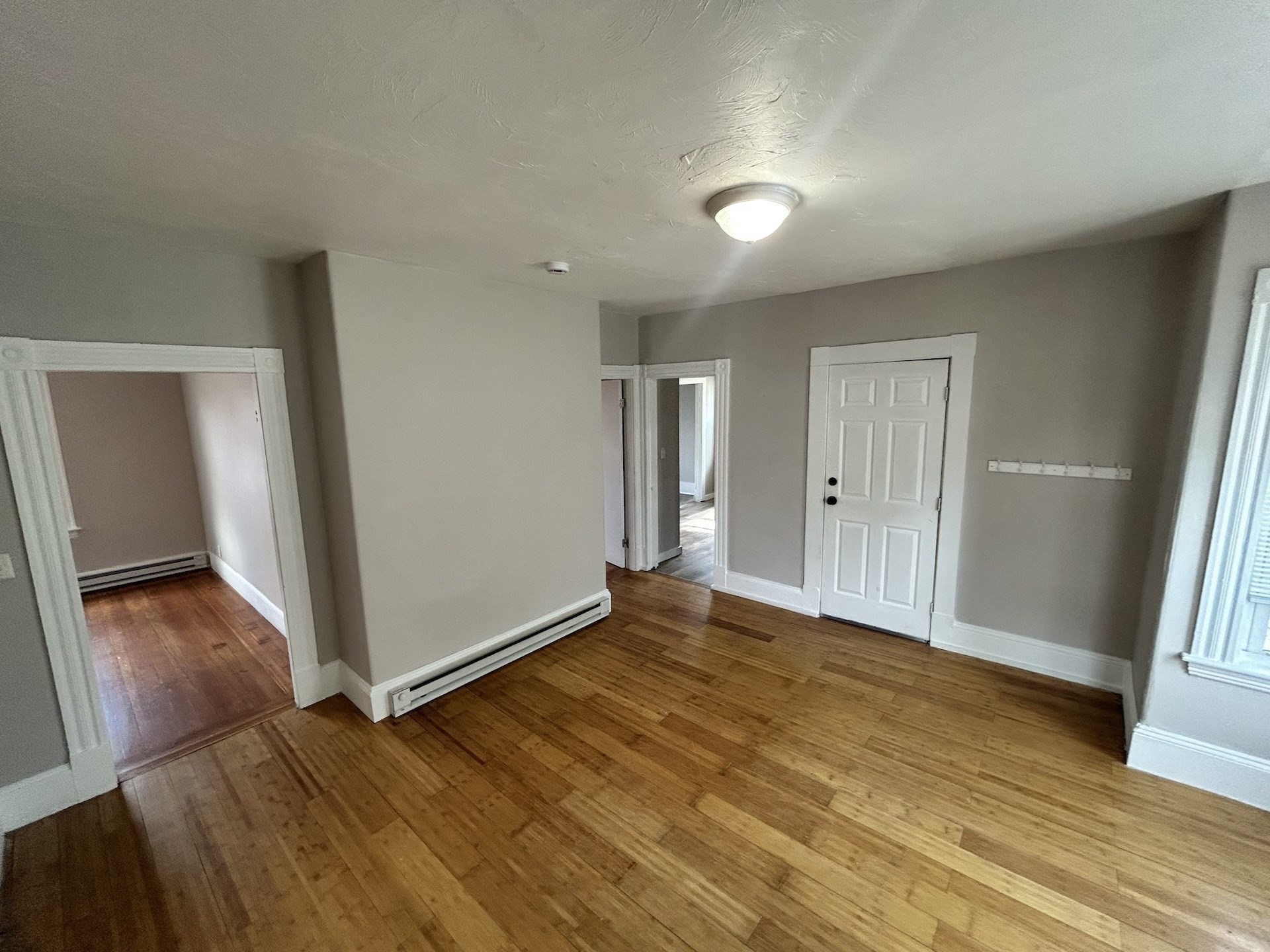 35 Newcomb Pl # 2 Property Photo 5