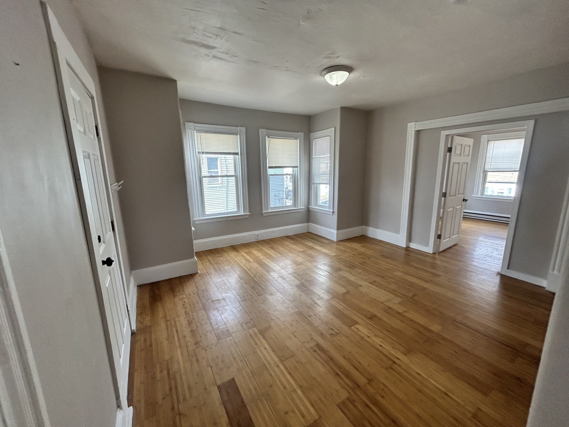35 Newcomb Pl # 2 Property Photo 6