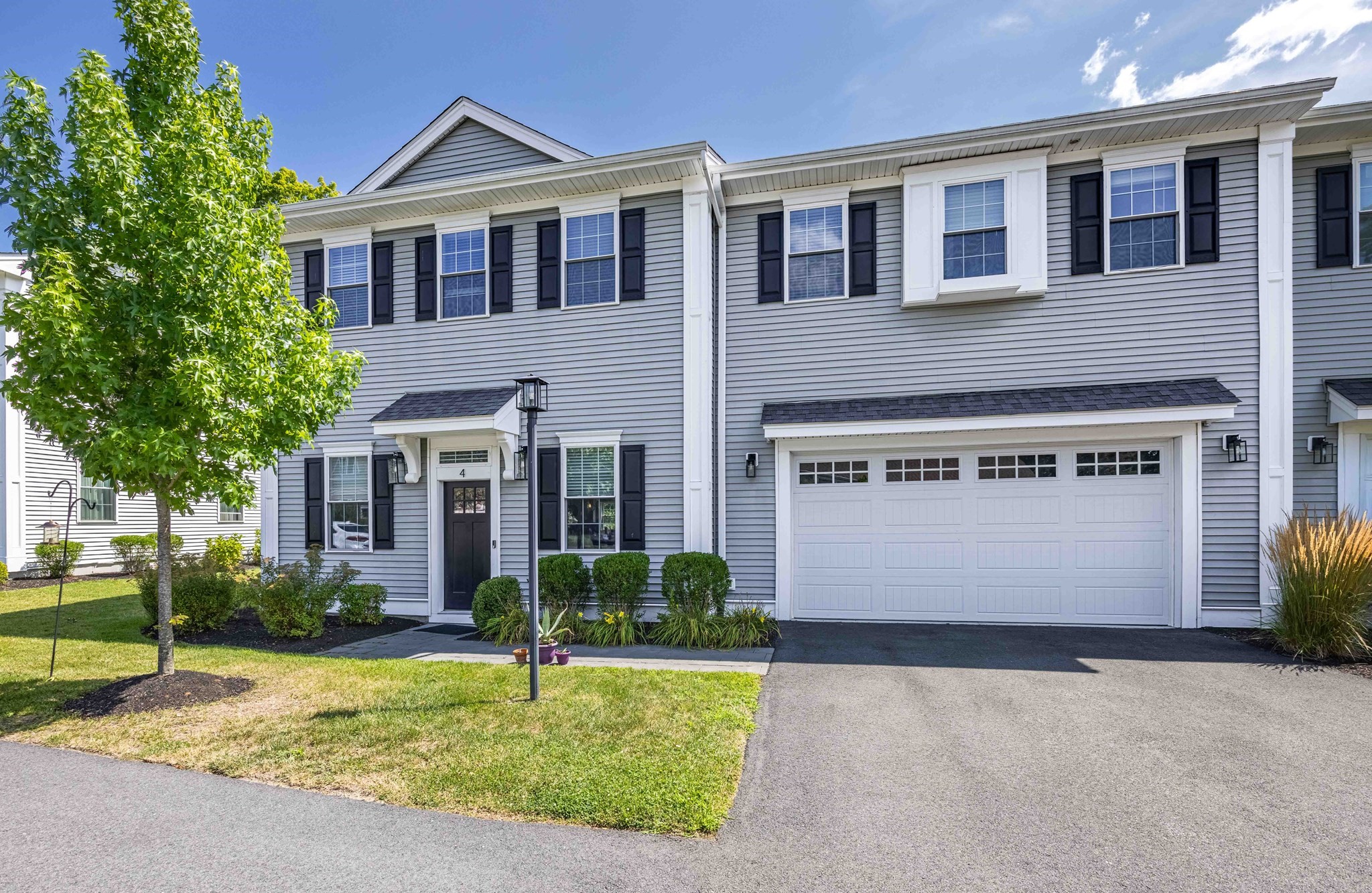 4 Sterling Circle # 4 Property Photo 1