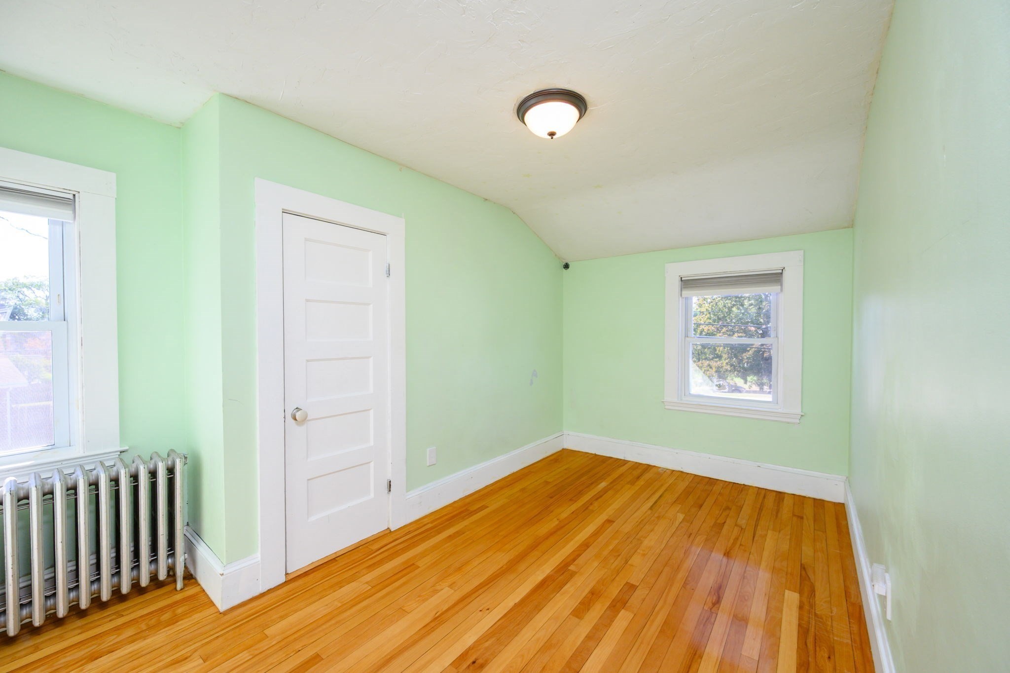 188 Central St Property Photo 17