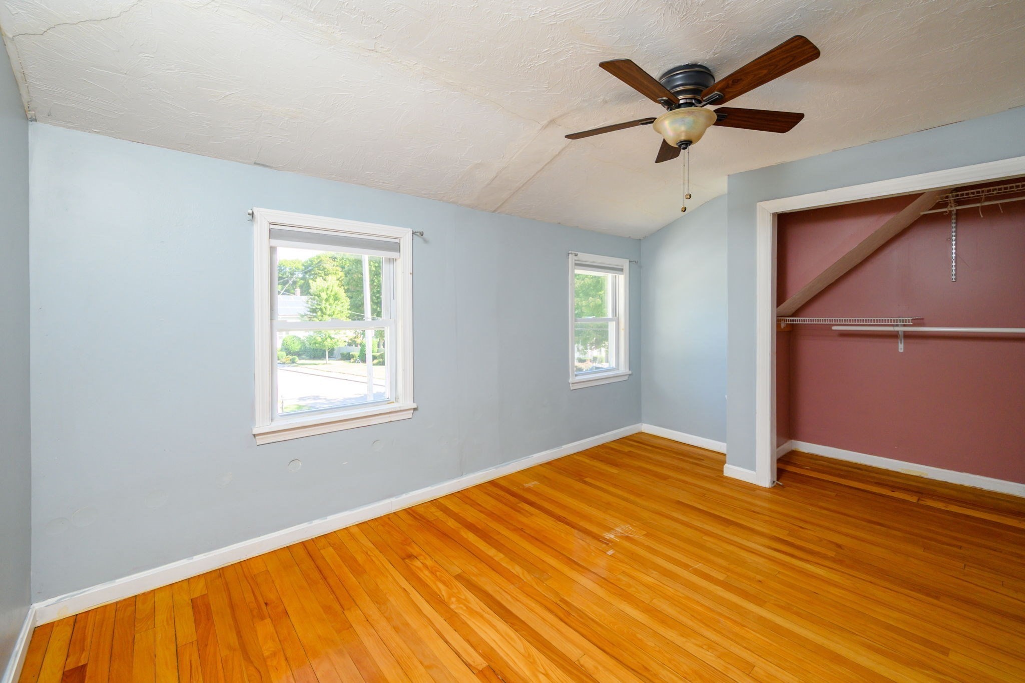 188 Central St Property Photo 18