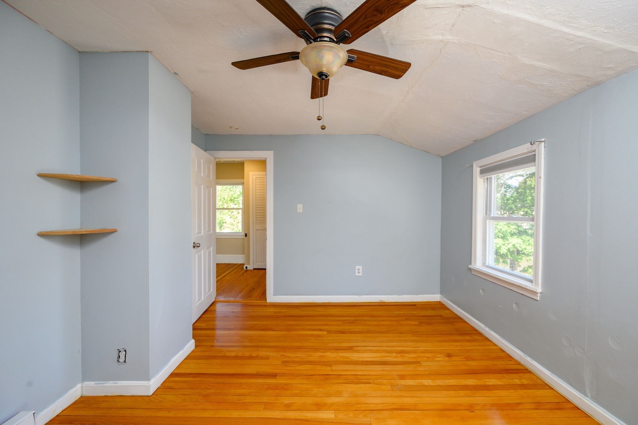 188 Central St Property Photo 19
