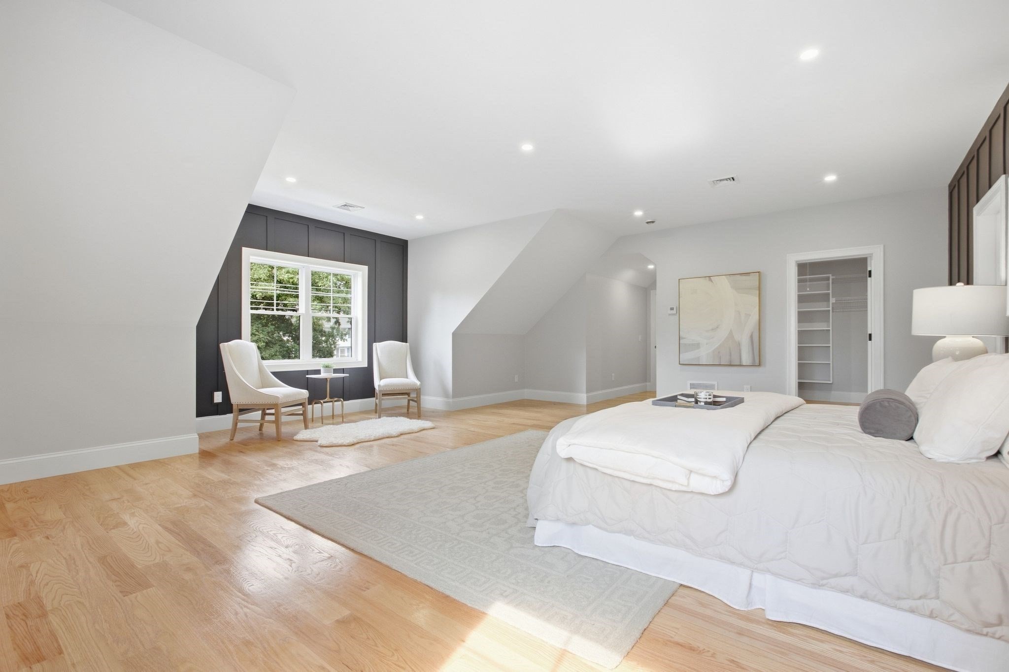 11 Lexington St Property Photo 22