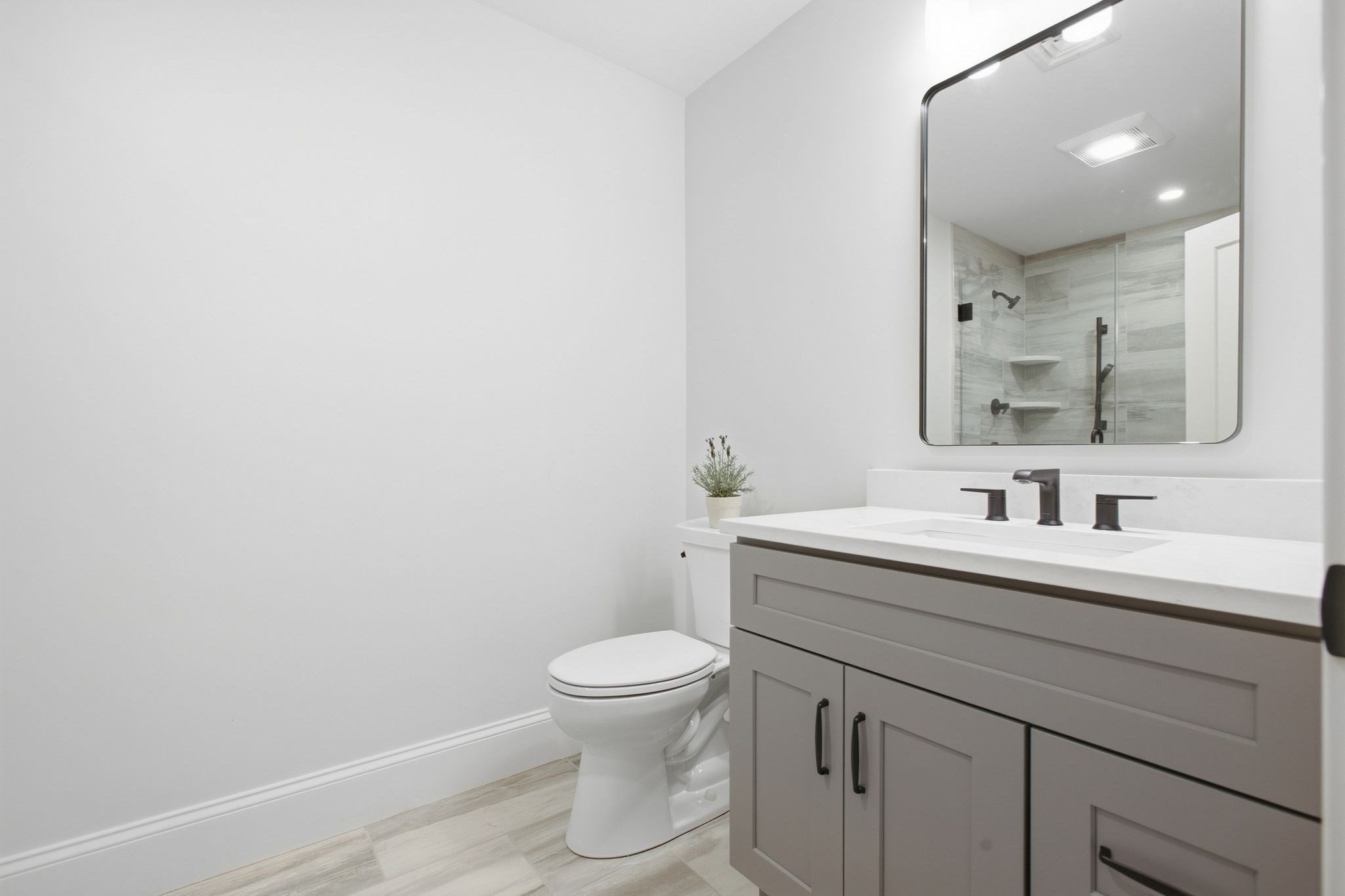 11 Lexington St Property Photo 28