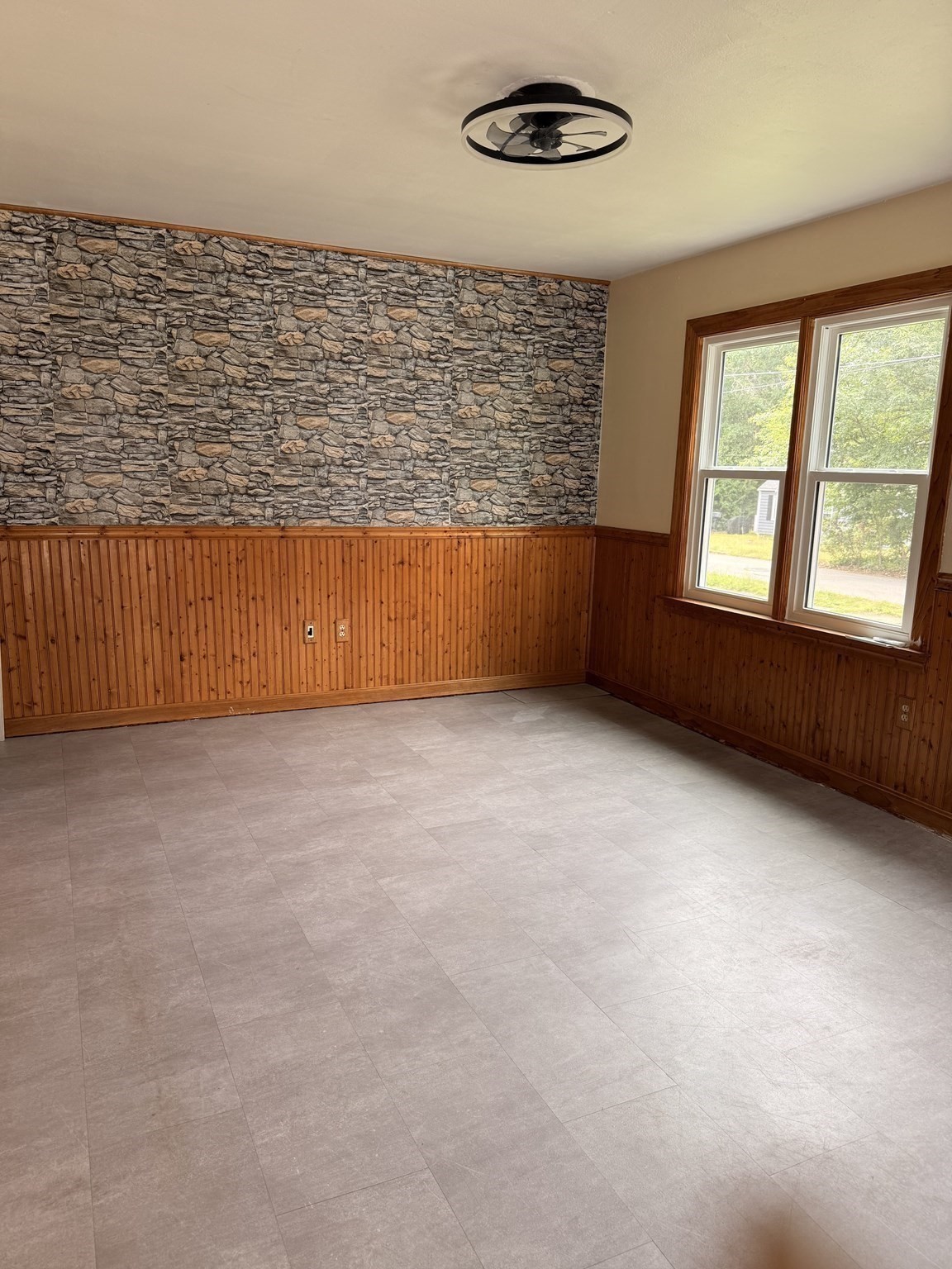 131 Anzio Rd Property Photo 6