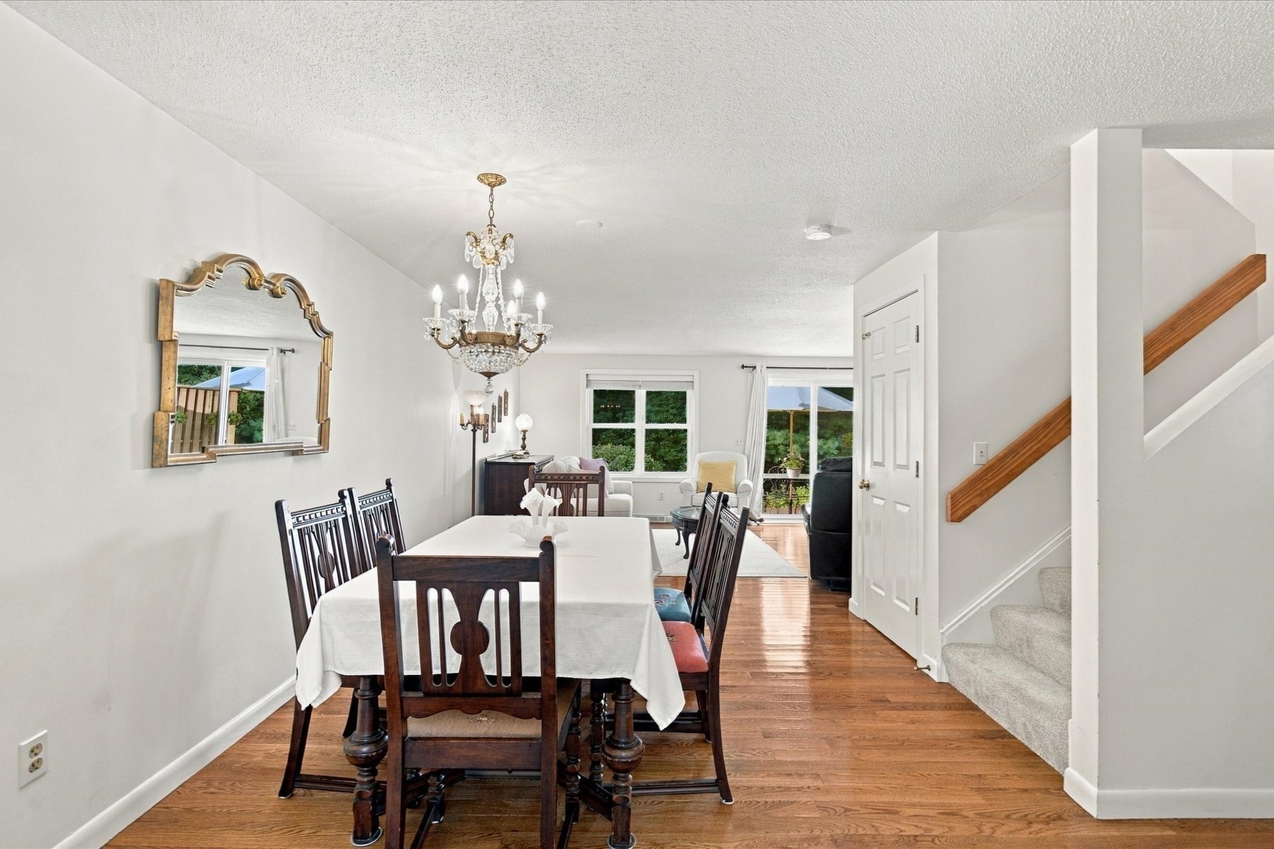 53 Southpoint Dr # H Property Photo 12