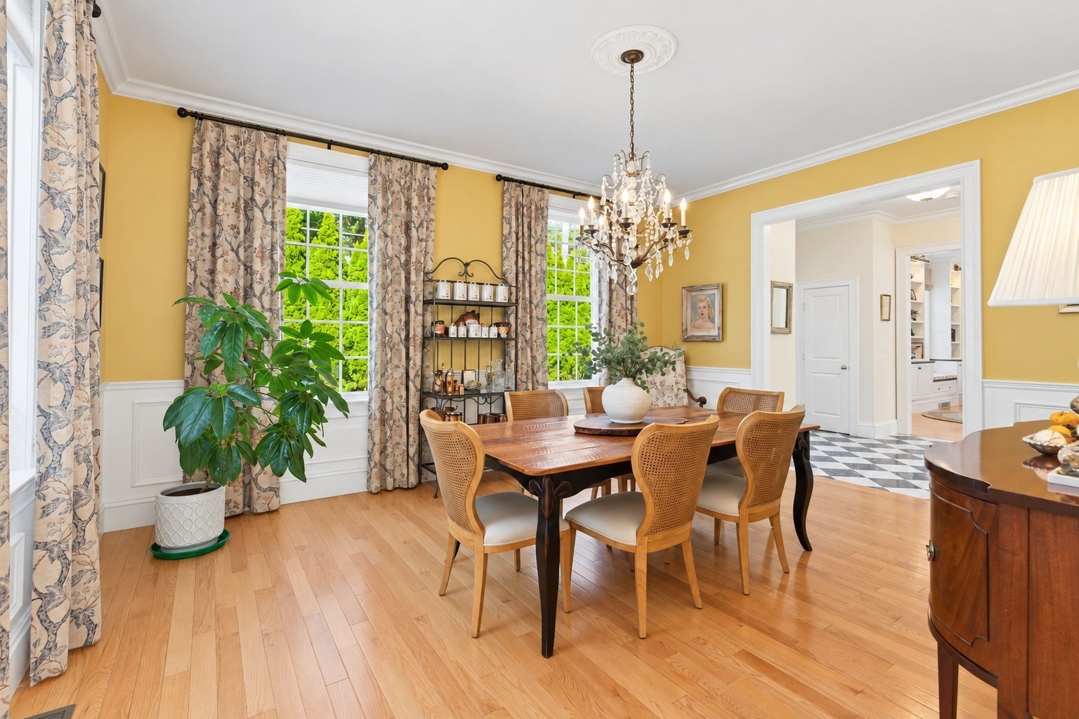 153 Essex St. Property Photo 14