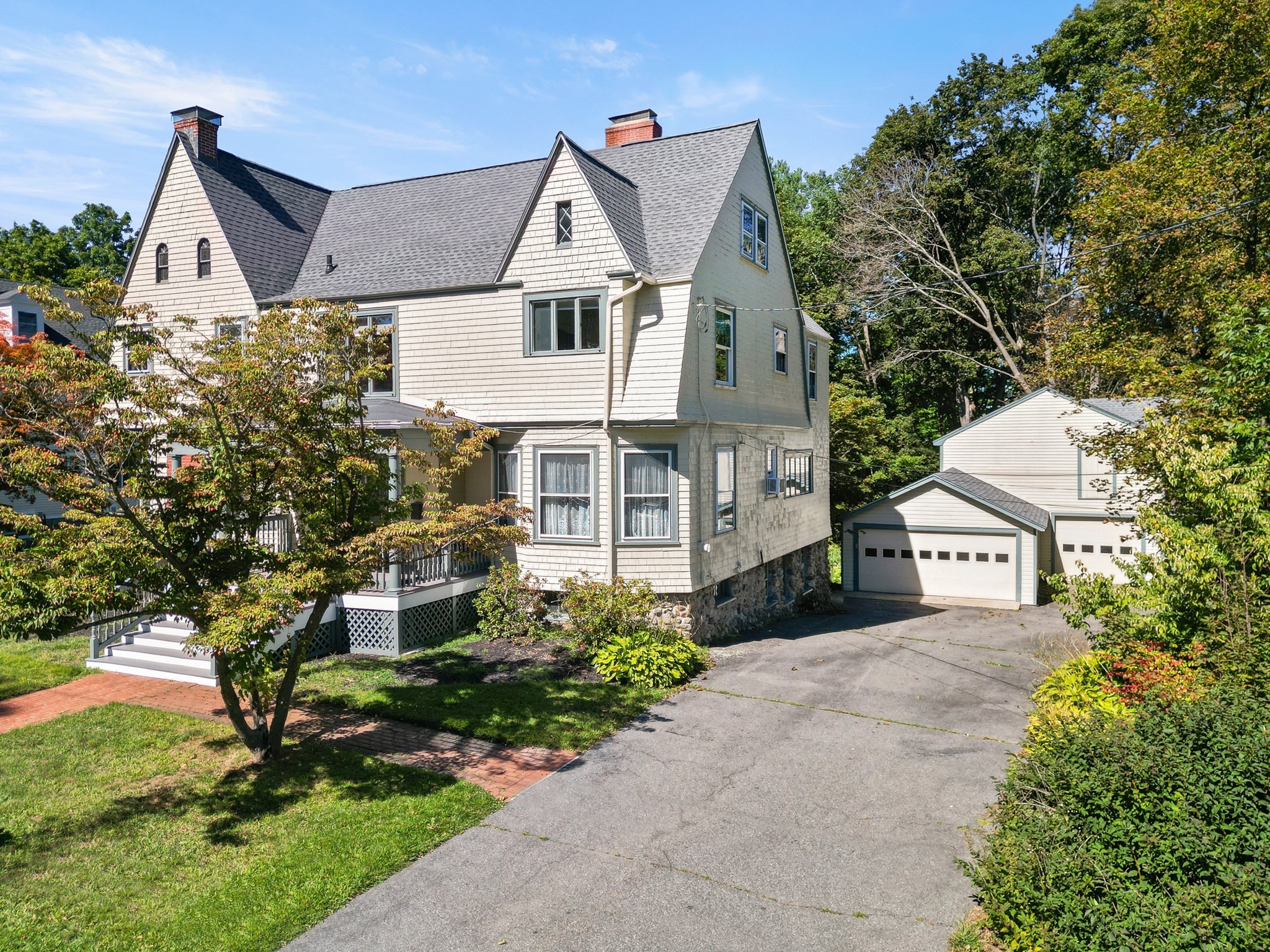 32 Morton St Property Photo 1