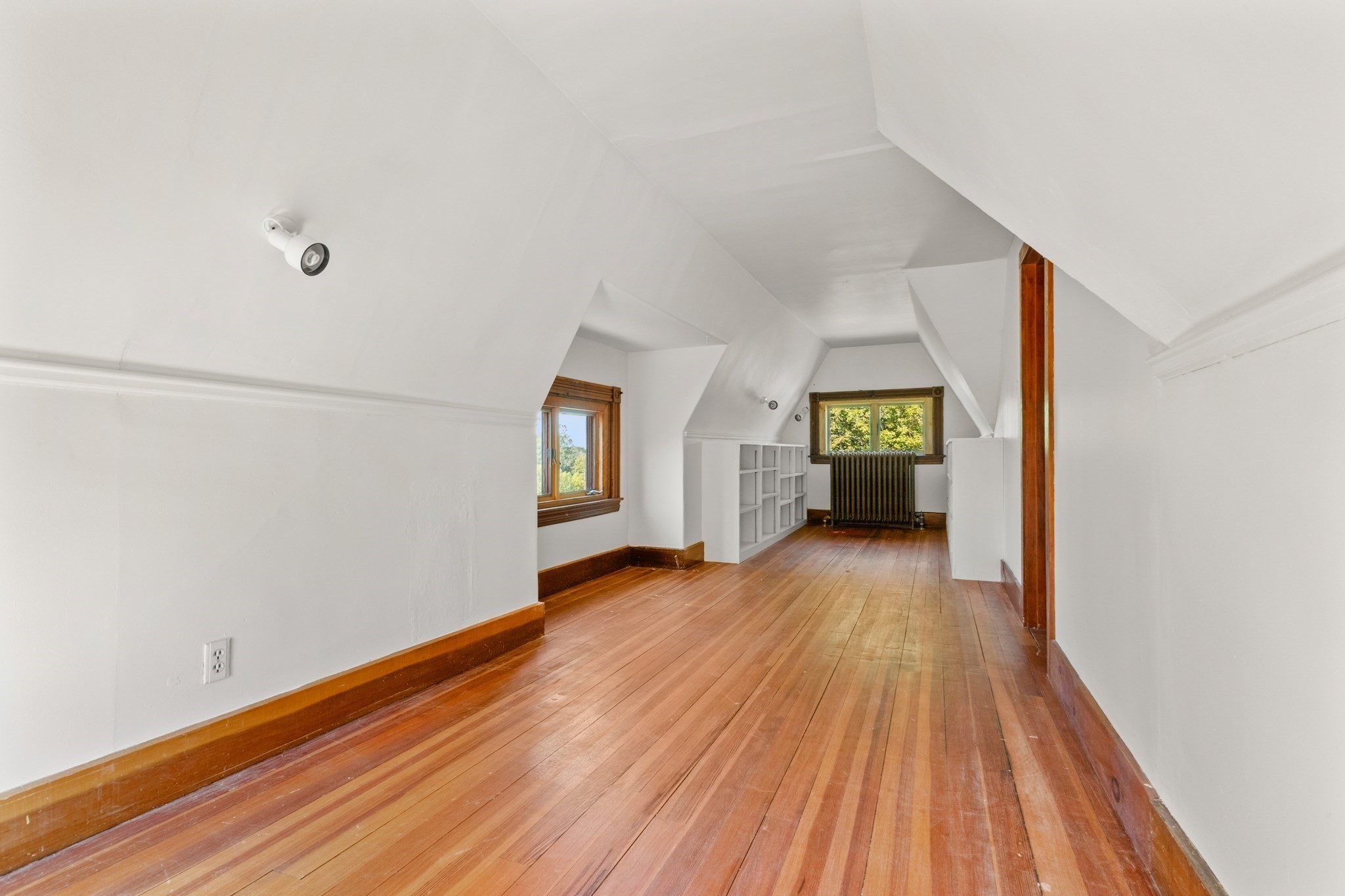 32 Morton St Property Photo 36