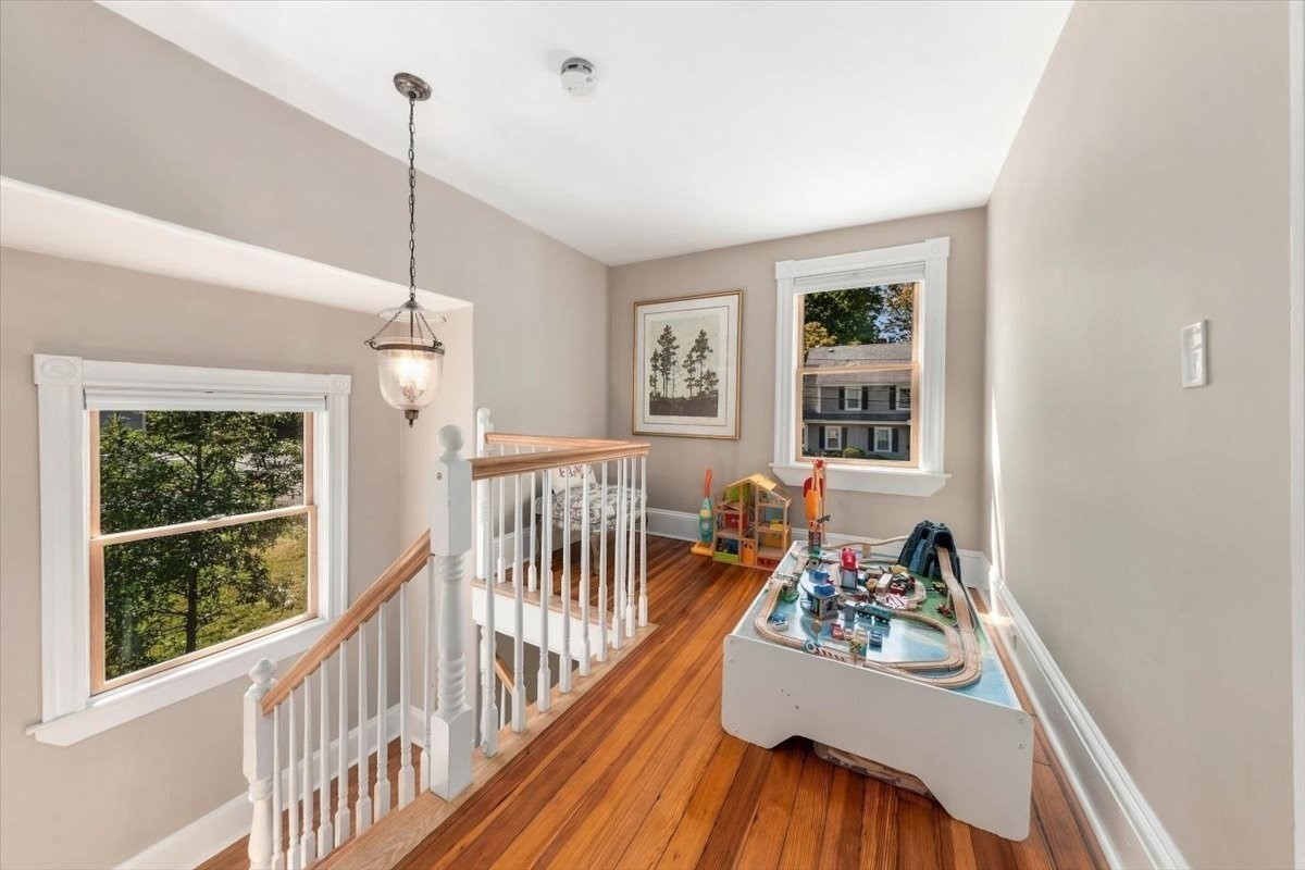 19 Tower Ave Property Photo 14