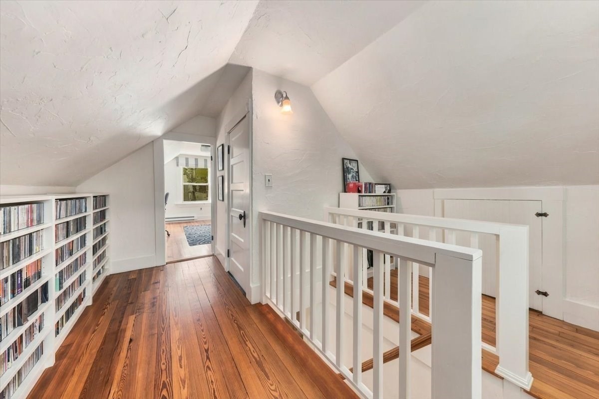 19 Tower Ave Property Photo 19