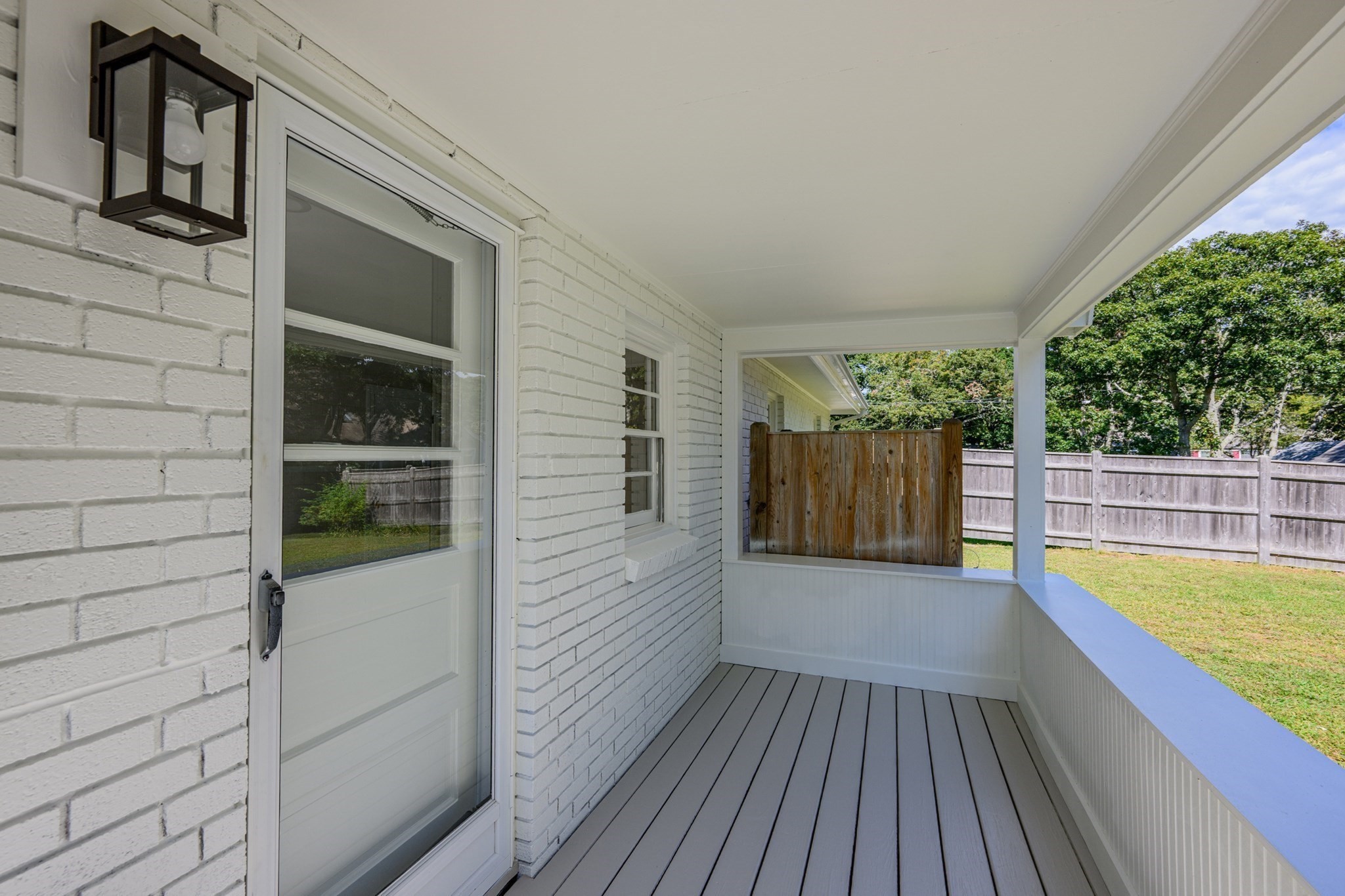 129 Belmont Property Photo 32