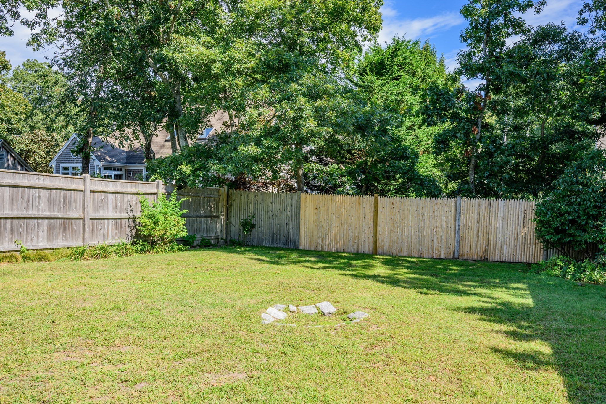 129 Belmont Property Photo 38