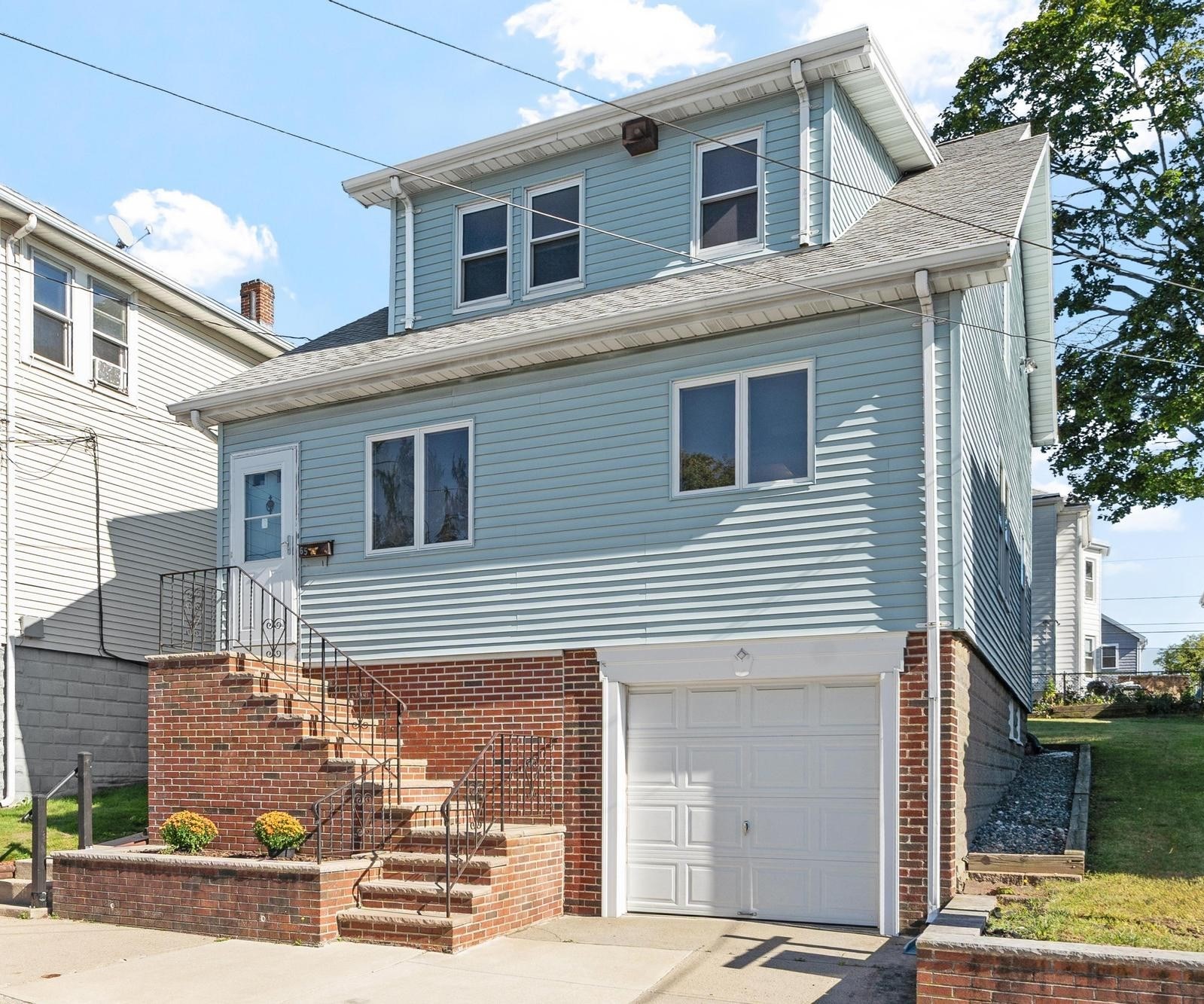 65 Albion Street Property Photo 1