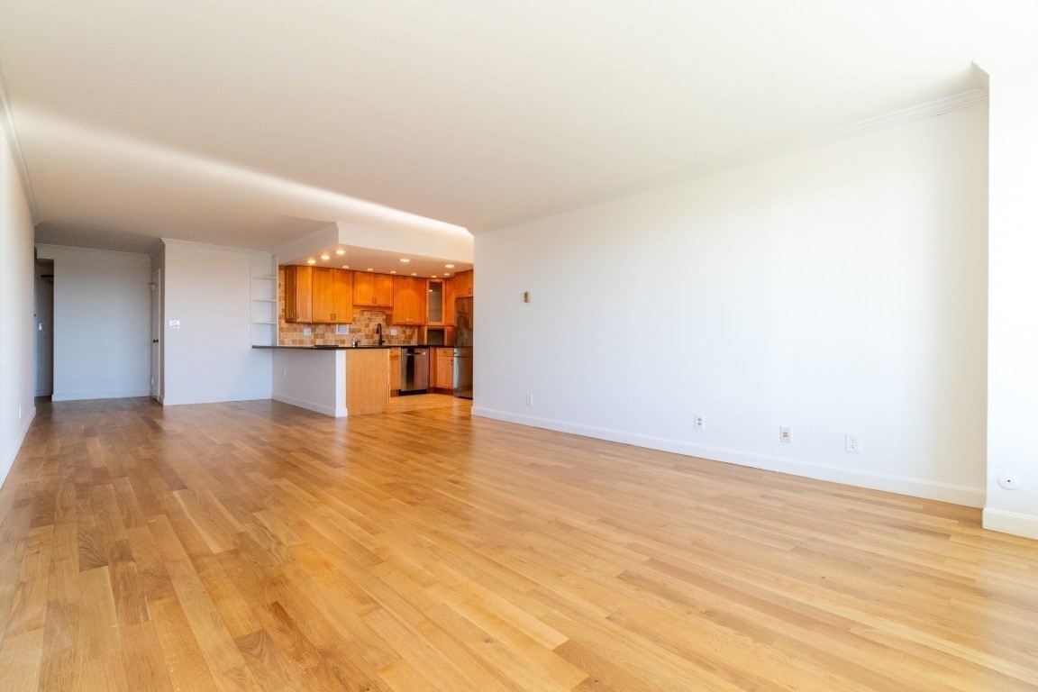 111 Perkins Street # 212 Property Photo 3