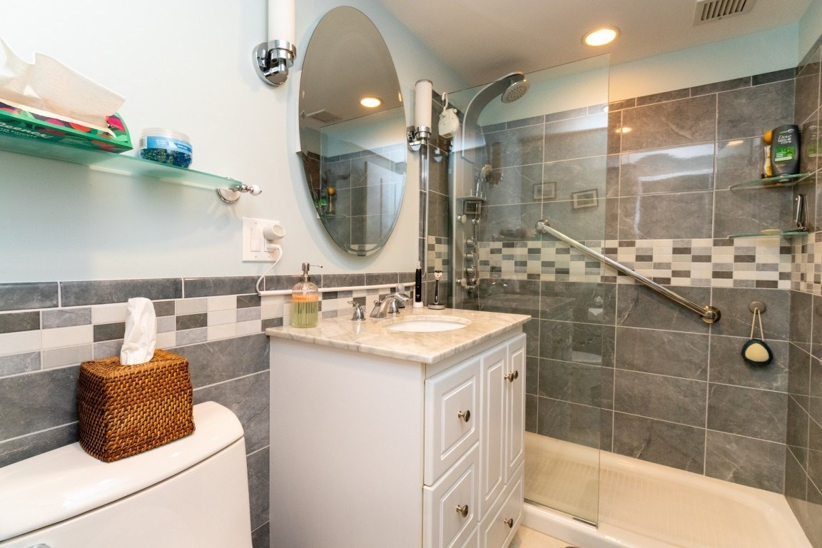 111 Perkins Street # 253 Property Photo 16