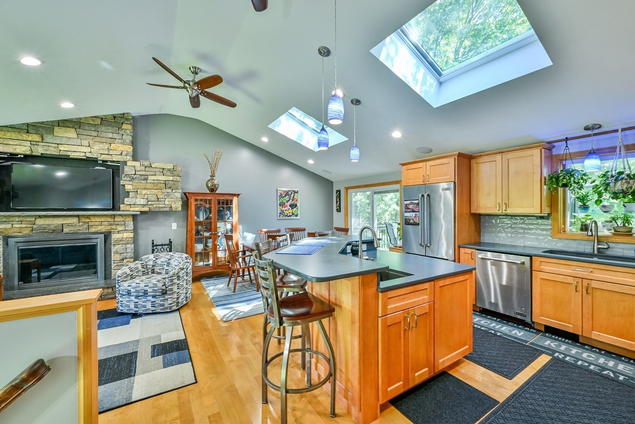 152 Federal Hill Rd Property Photo 15