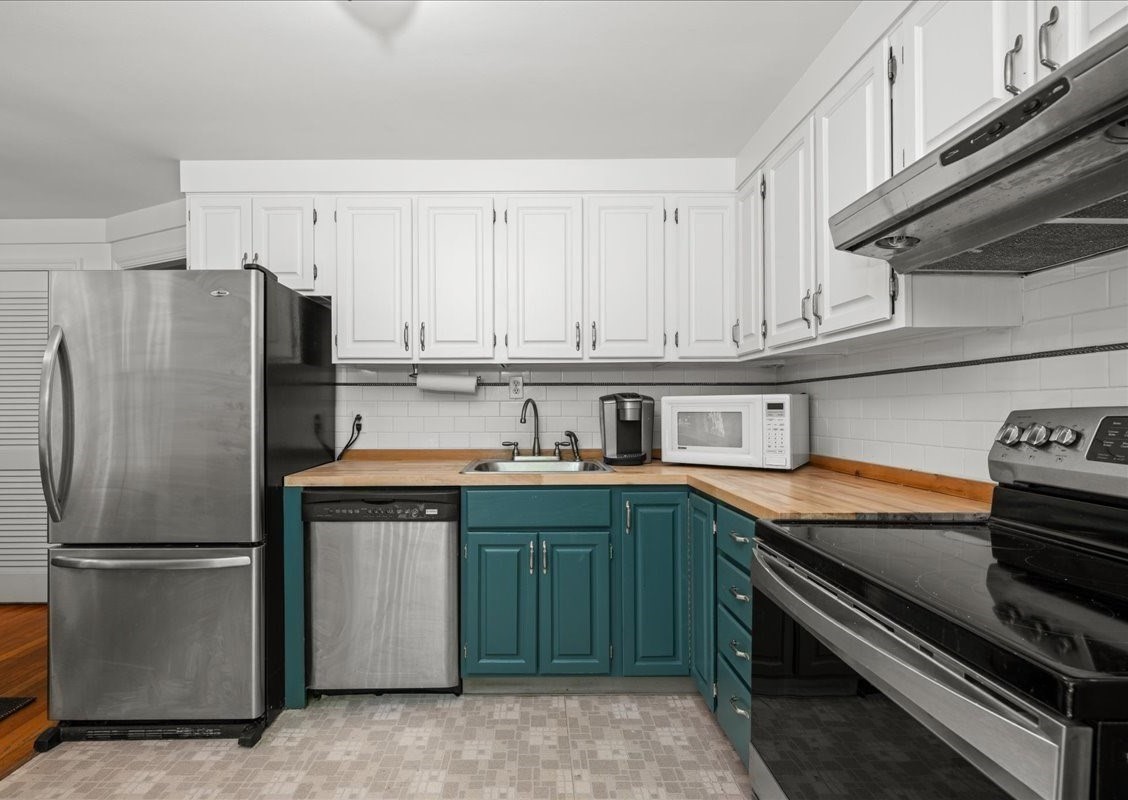 16 Venus Drive Property Photo 6